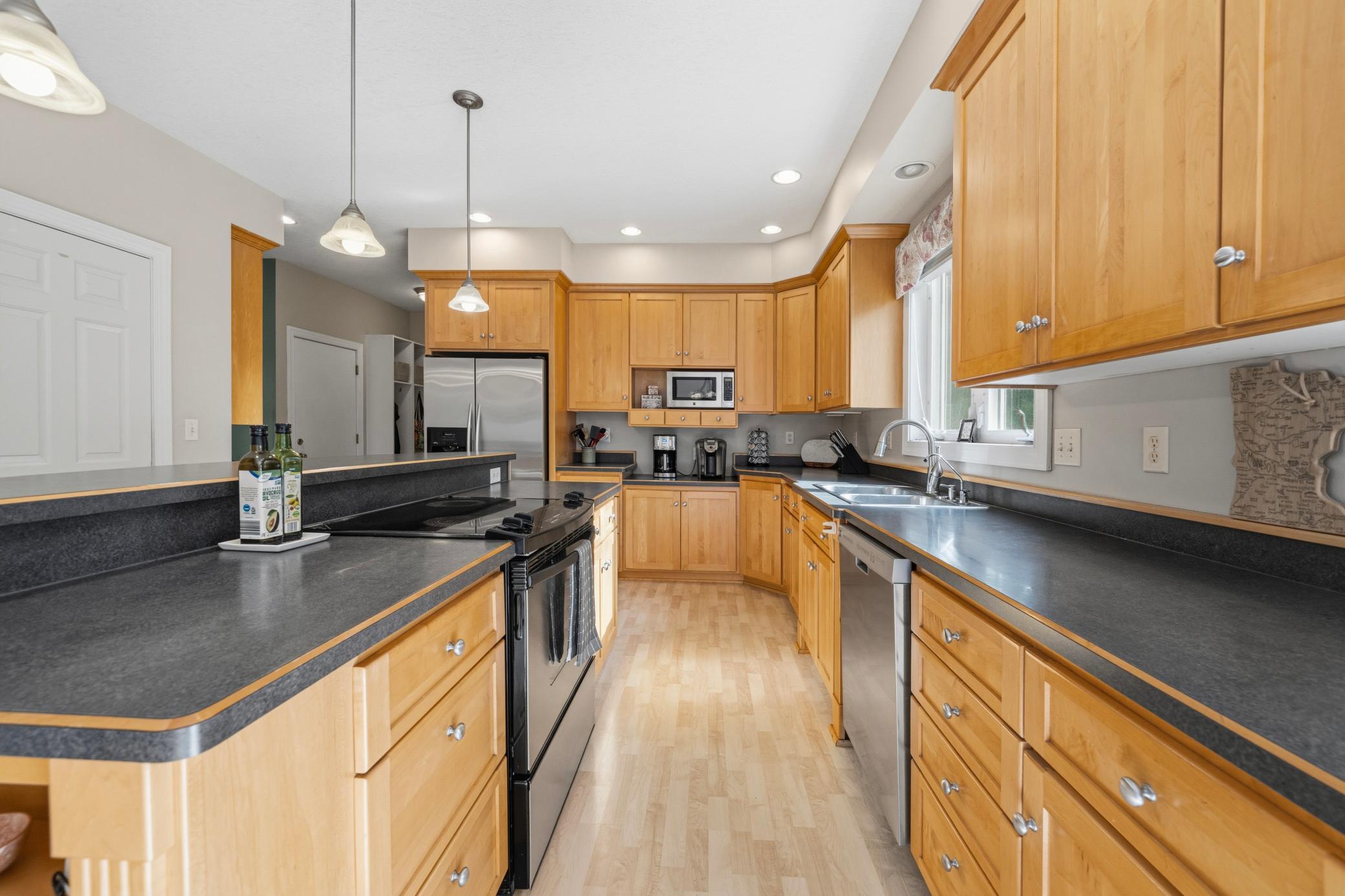 4th image of 2089 Whispering Oaks Dr Ne, Alexandria, MN 56308 | MLS# 7117081