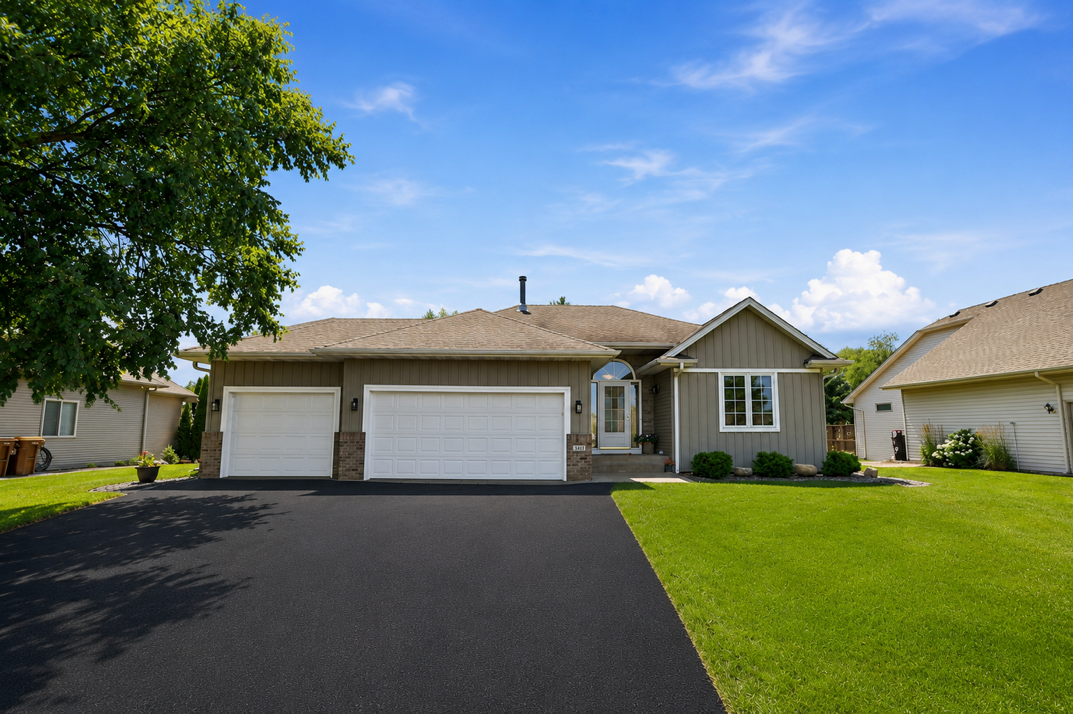 1st image of 5411 128th St N, Hugo, MN 55038 | MLS# 7117083