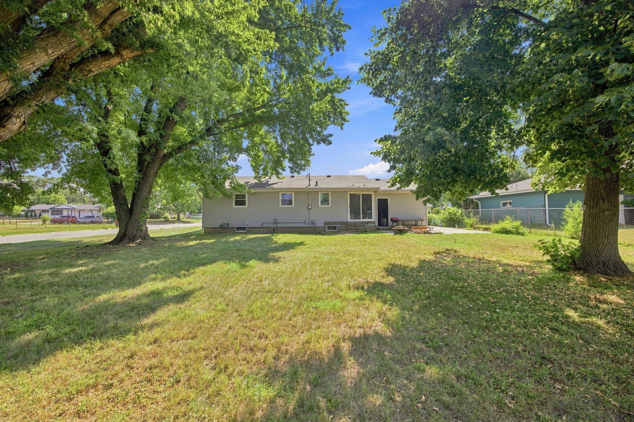 3rd image of 7980 Jackson St Ne, Minneapolis, MN 55432 | MLS# 7117112