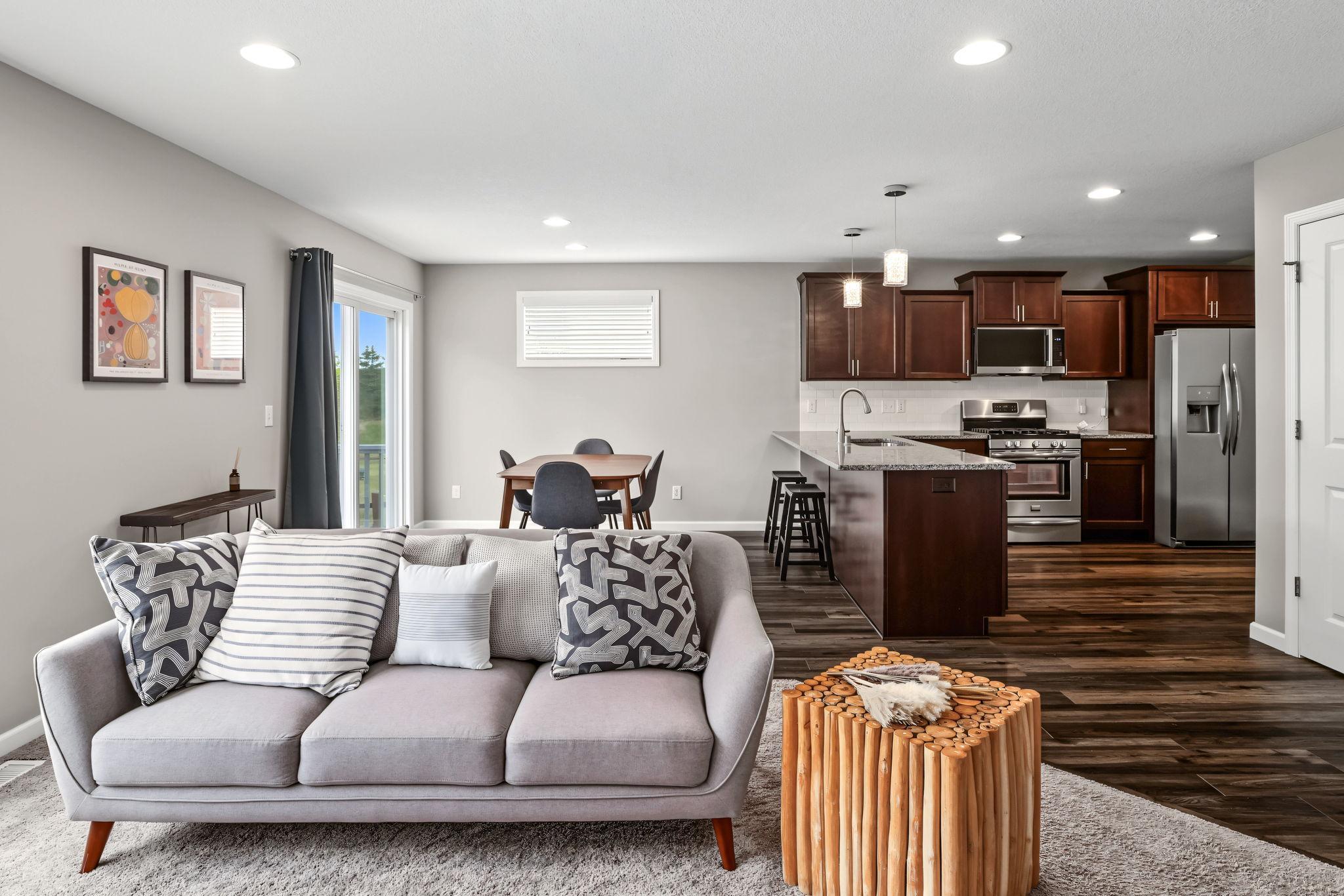 2nd image of 9415 Toledo Ln N, Brooklyn Park, MN 55443 | MLS# 7117148
