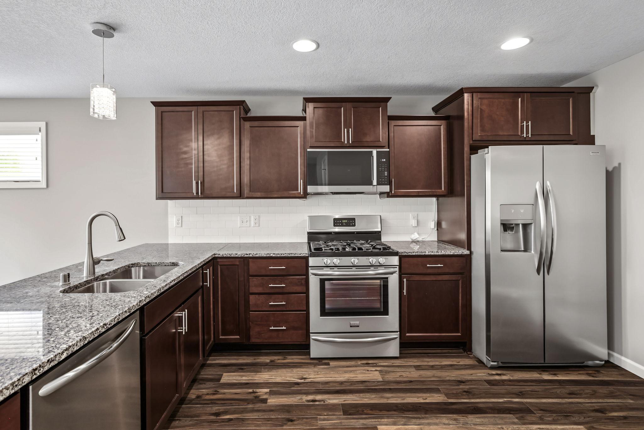 3rd image of 9415 Toledo Ln N, Brooklyn Park, MN 55443 | MLS# 7117148