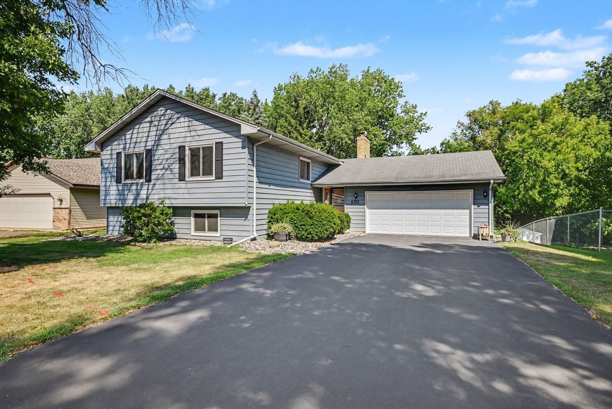 1st image of 6232 Decatur Ave N, Brooklyn Park, MN 55428 | MLS# 7117152