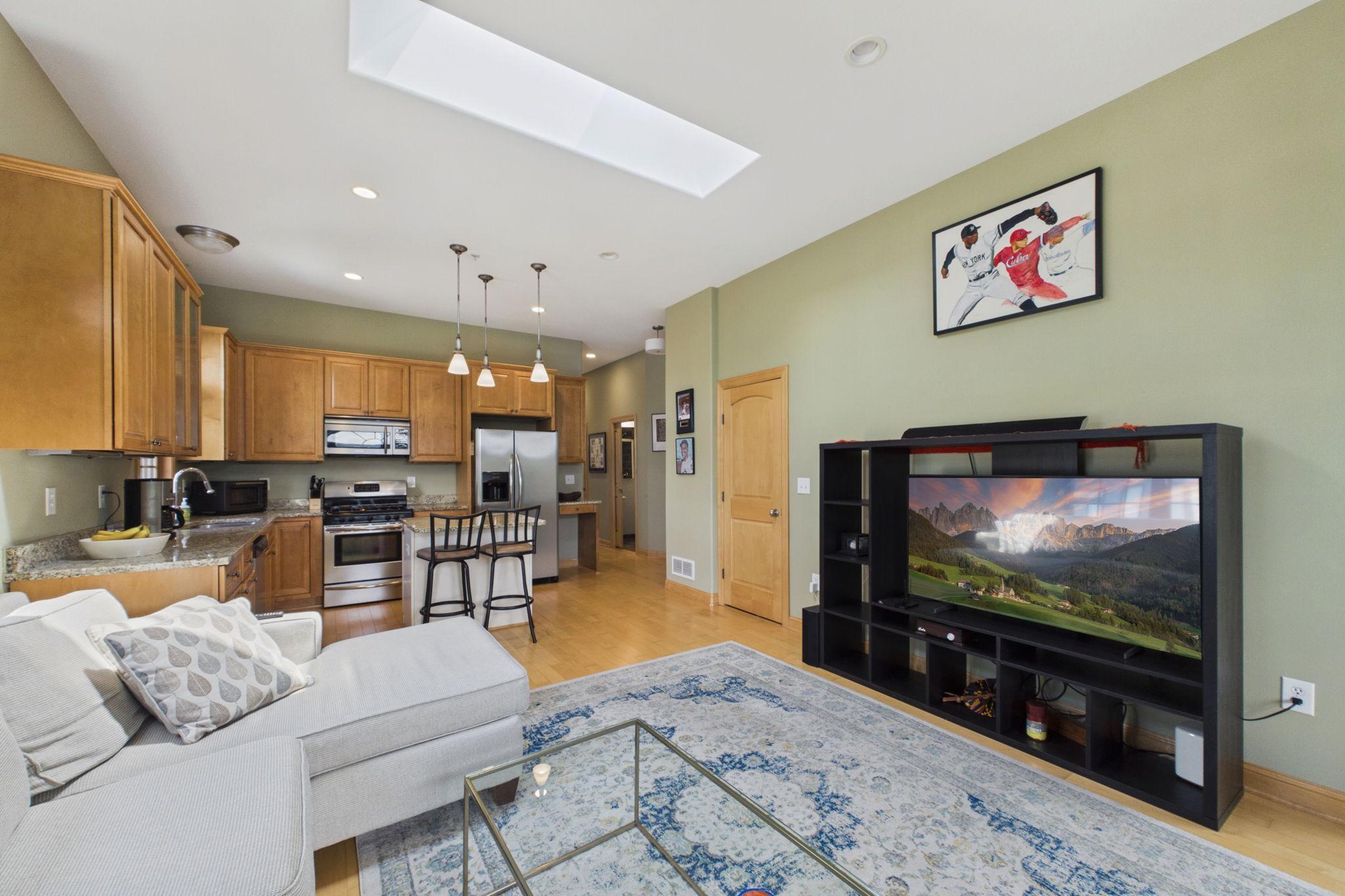 3rd image of 3125 Inglewood Ave S #201, Saint Louis Park, MN 55416 | MLS# 7117160