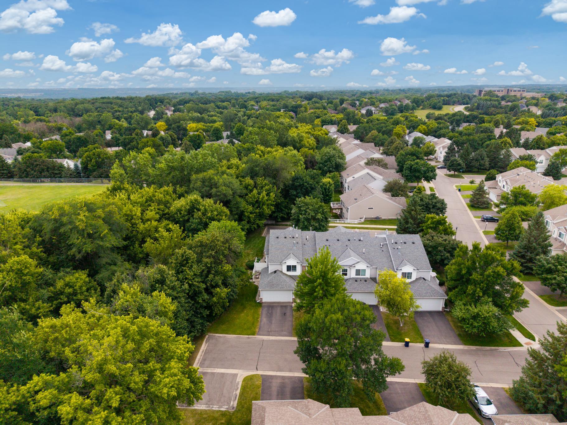 3rd image of 429 Wilderness Dr, Chaska, MN 55318 | MLS# 7117165