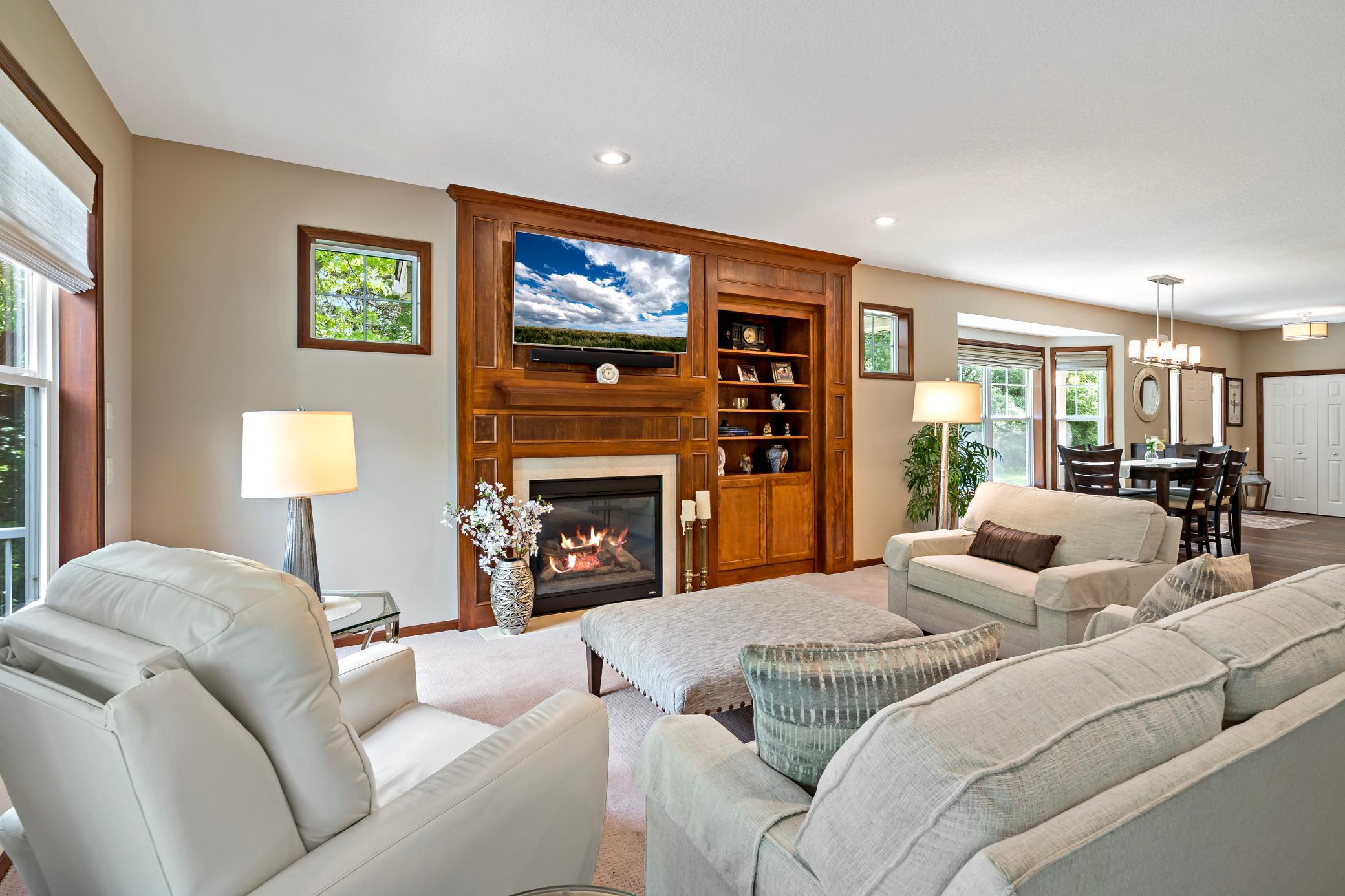 2nd image of 15305 Stonewood Ct, Burnsville, MN 55306 | MLS# 7117179