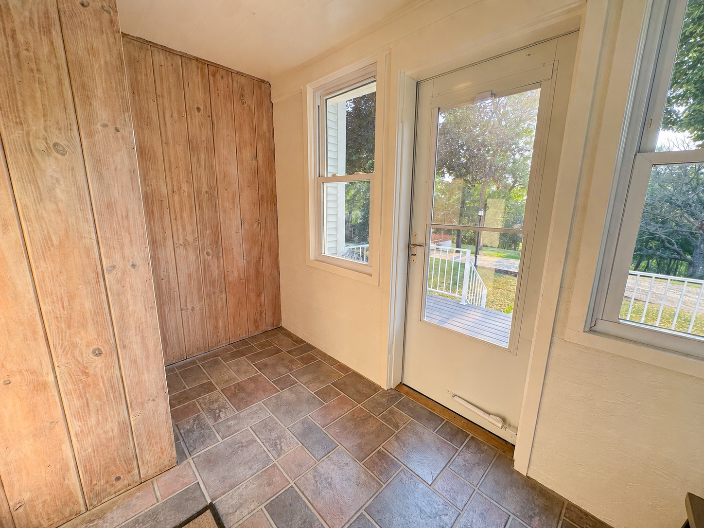 3rd image of 550 Guttenberg Hts, Fergus Falls, MN 56537 | MLS# 7117201