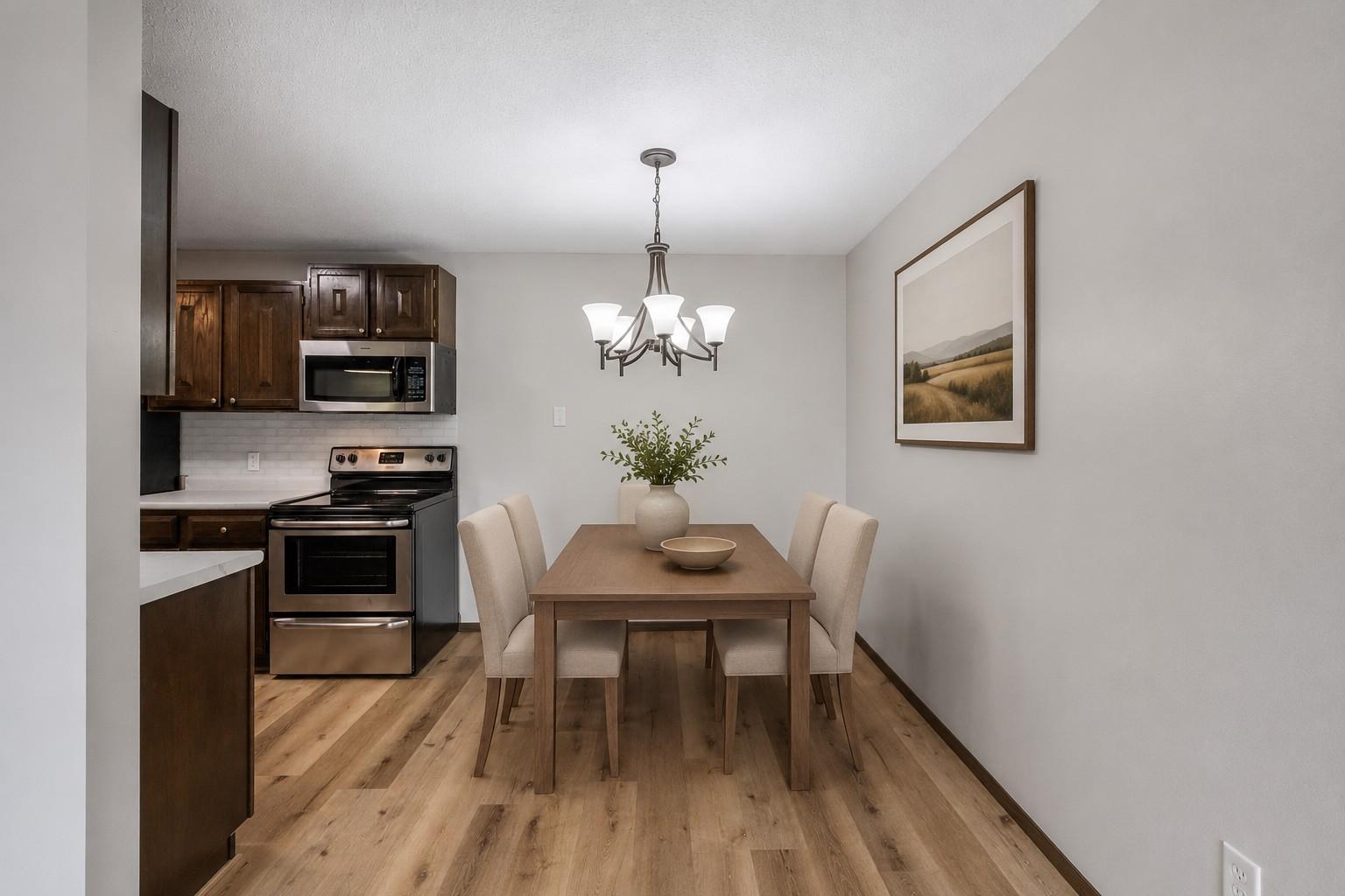 5th image of 4009 Heritage Hills Dr #207, Minneapolis, MN 55437 | MLS# 7117203