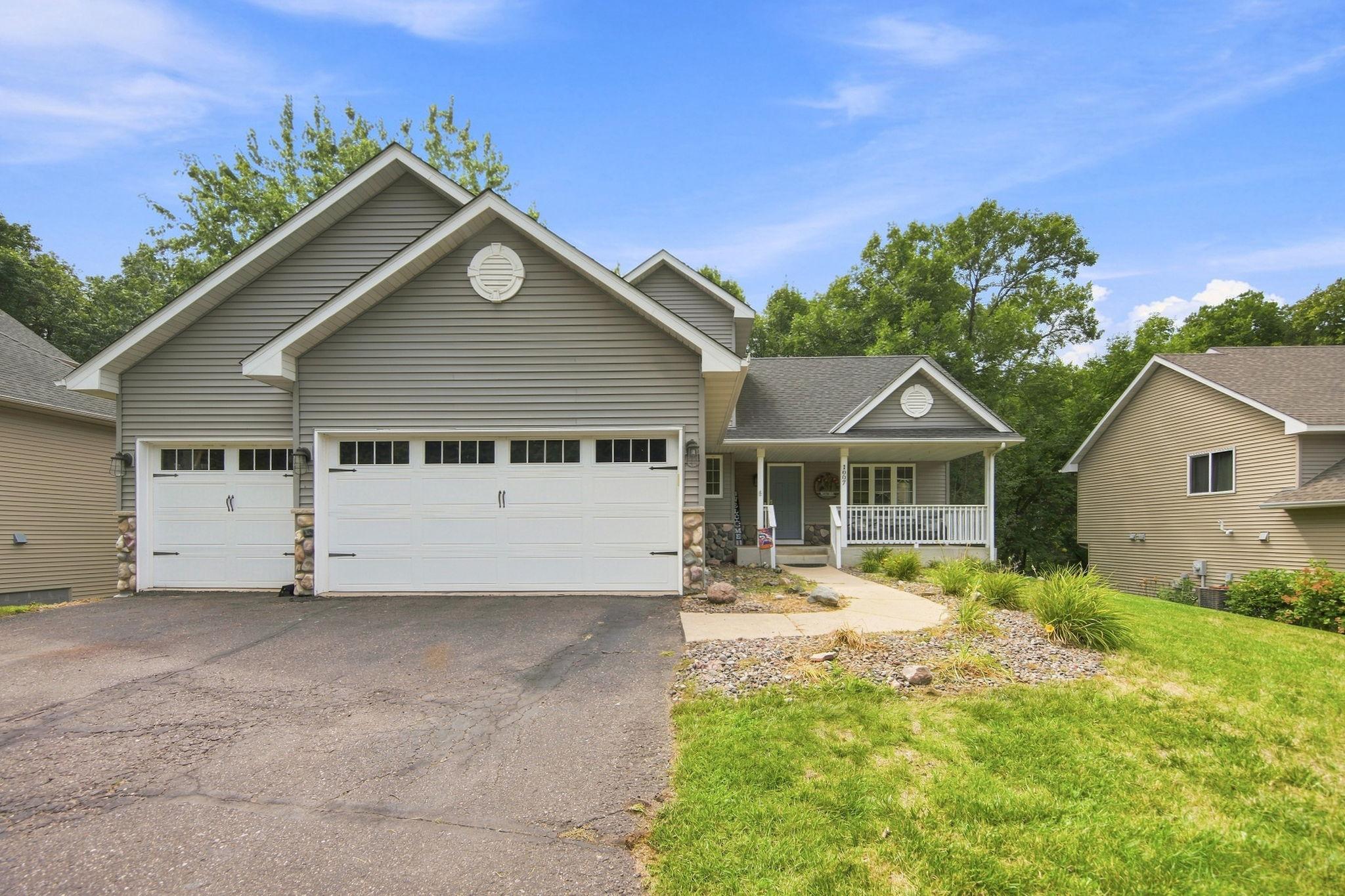 1st image of 1007 3rd Ave Nw, Buffalo, MN 55313 | MLS# 7117245