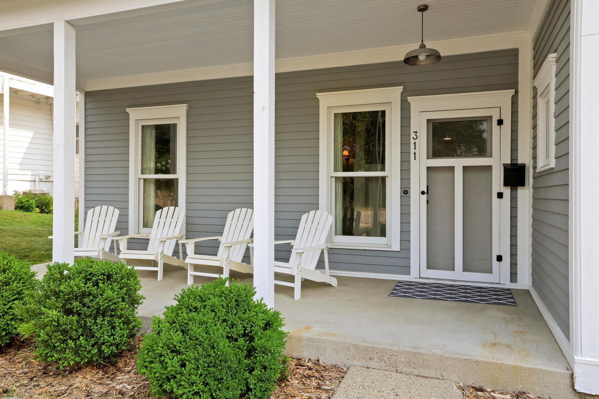 1st image of 311 3rd St, Excelsior, MN 55331 | MLS# 7117277