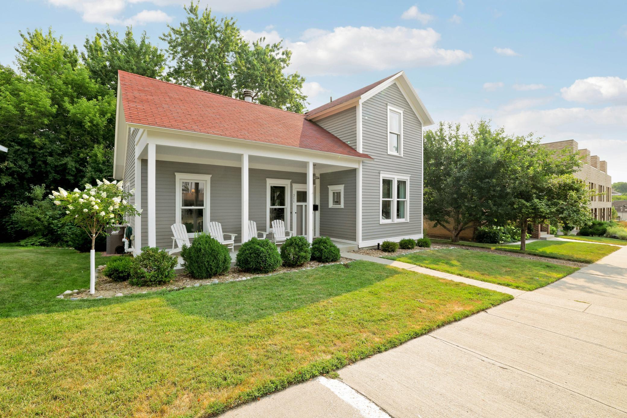 2nd image of 311 3rd St, Excelsior, MN 55331 | MLS# 7117277