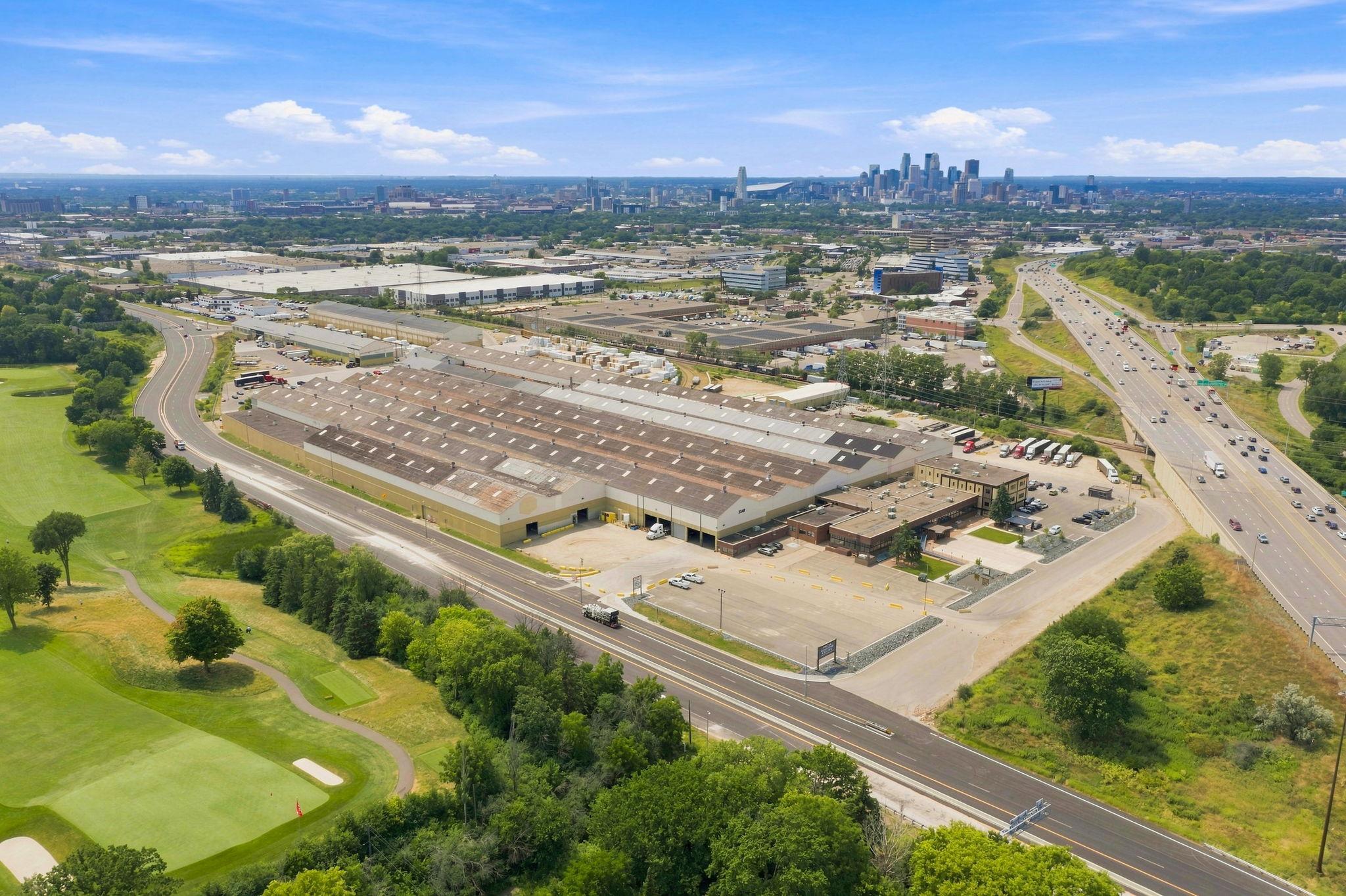 61st image of 2415 Laurie Ct, Saint Paul, MN 55113 | MLS# 7117369