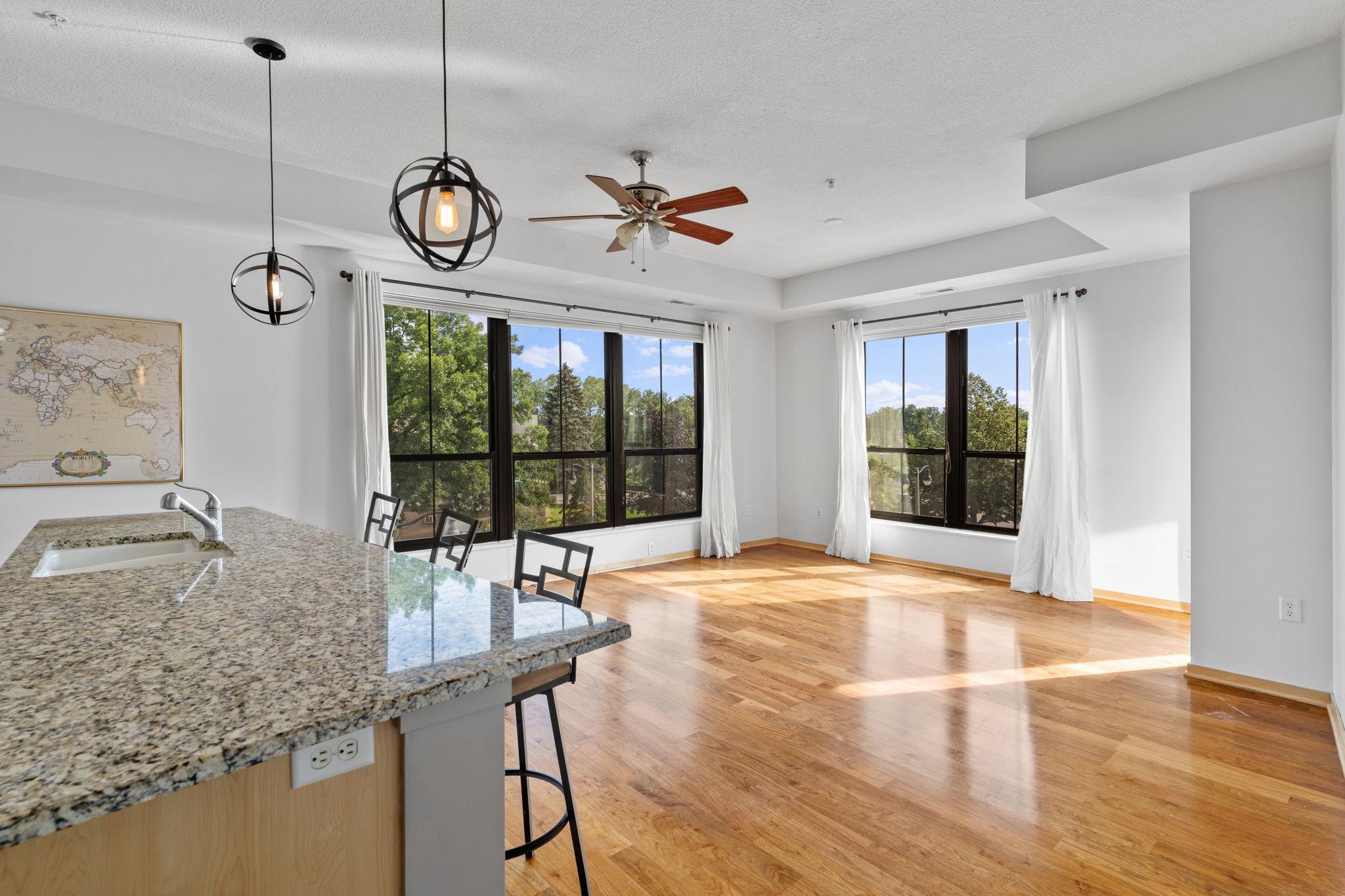 5th image of 4525 Park Commons Dr #201, Minneapolis, MN 55416 | MLS# 7117382