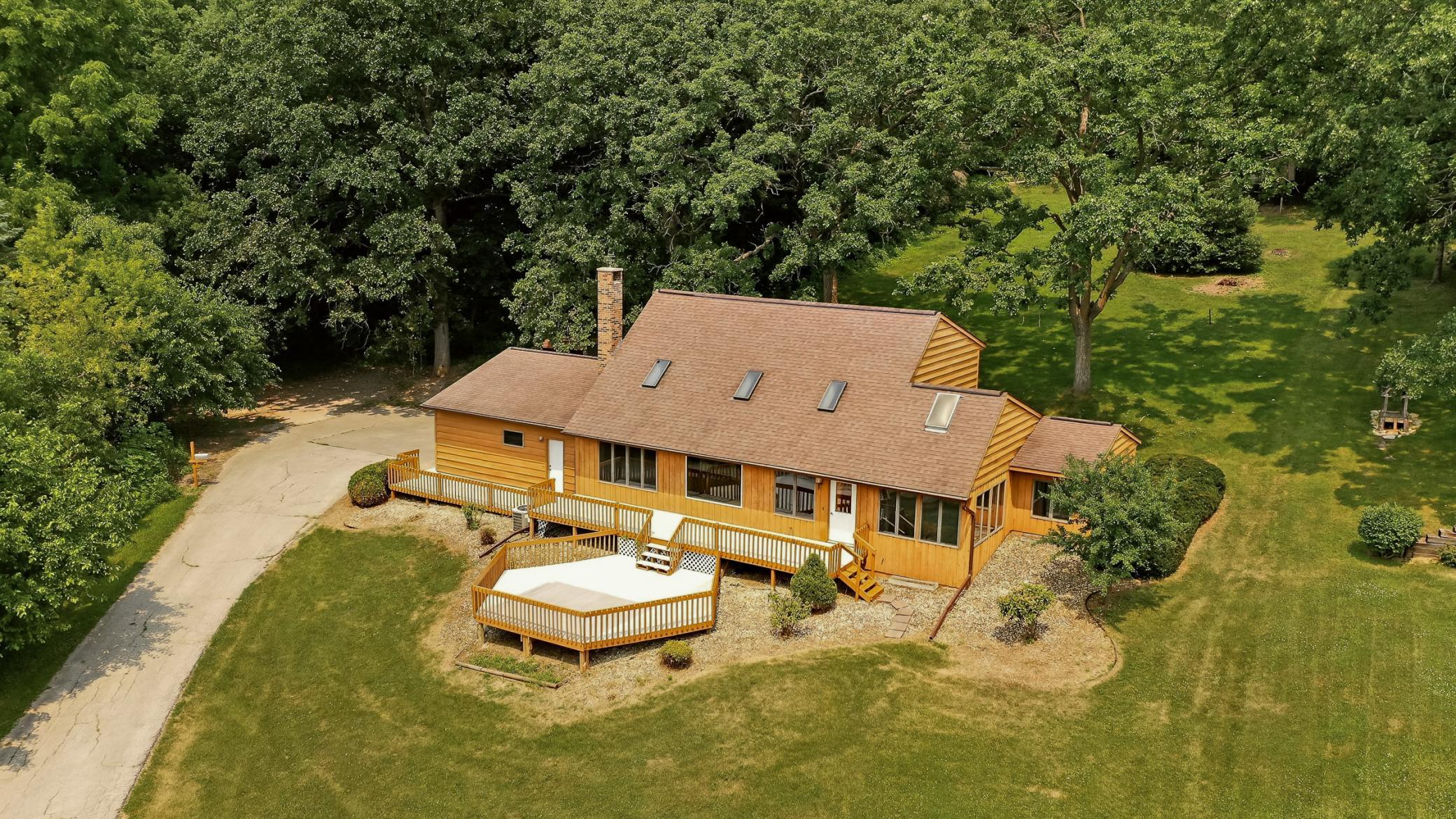 1st image of 1007 Sunset Rd, Preston, MN 55965 | MLS# 7117383