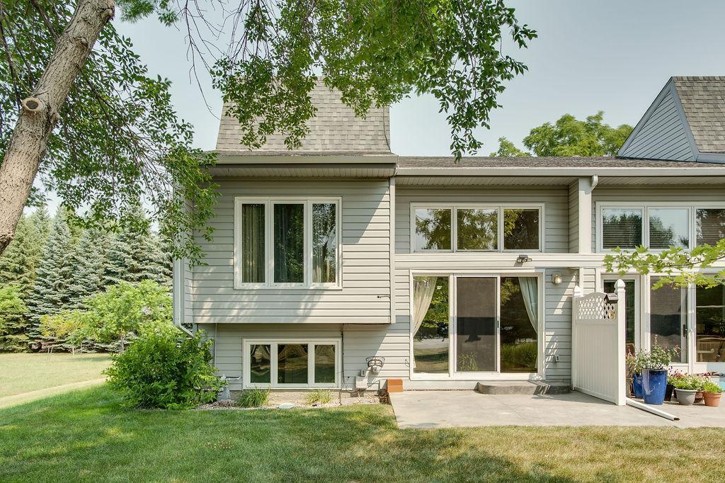 2nd image of 601 35th Ave S #1, Moorhead, MN 56560 | MLS# 7117404