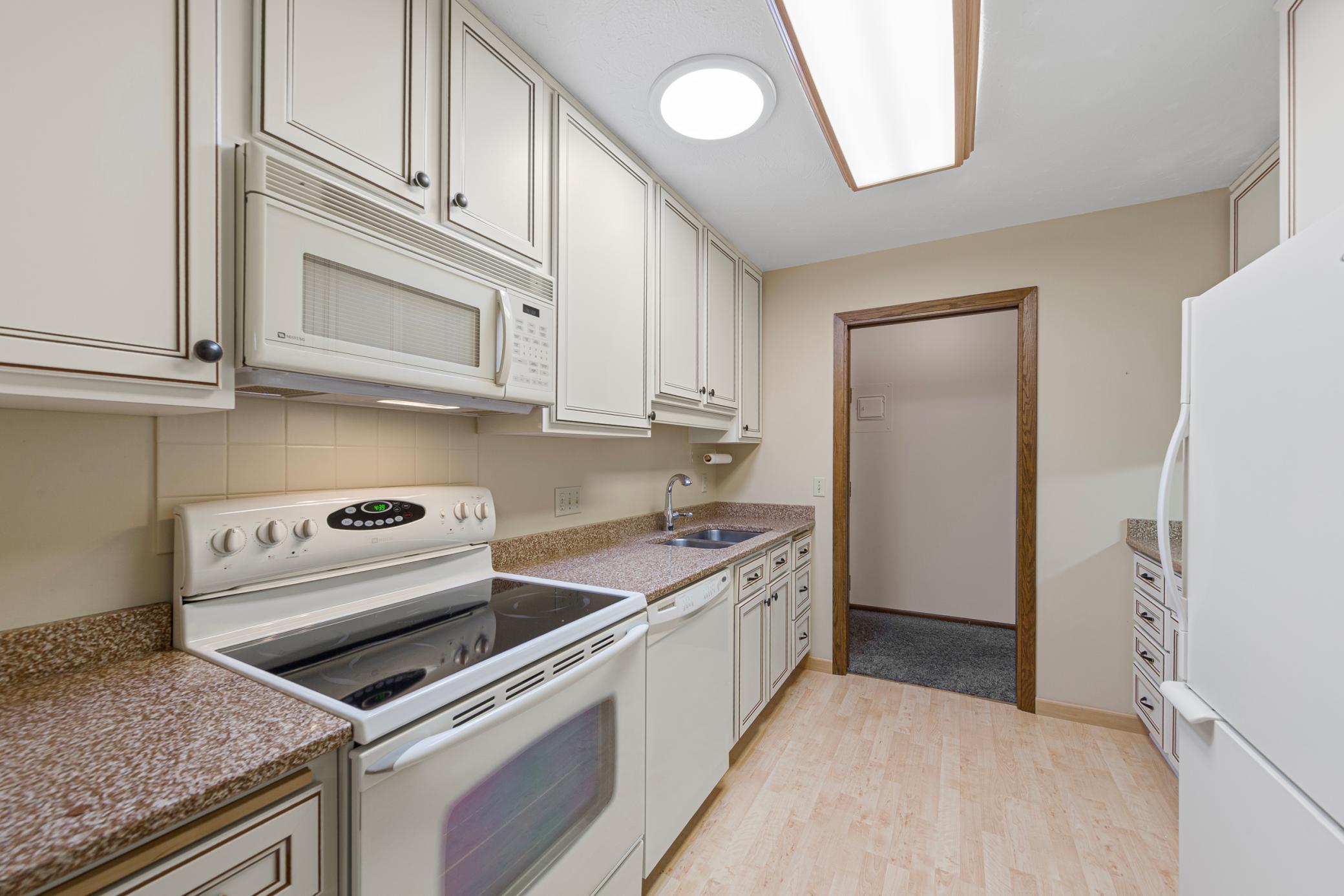 4th image of 1000 Cannon Vly Dr E, Northfield, MN 55057