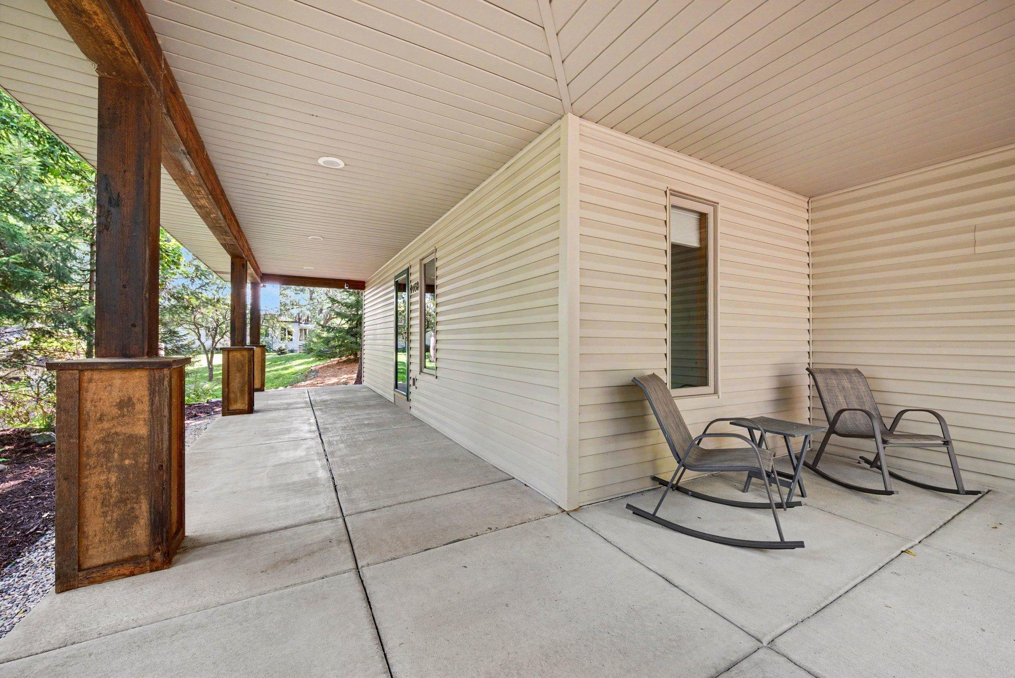 5th image of 2430 Larpenteur Ave E, Saint Paul, MN 55109 | MLS# 7117457