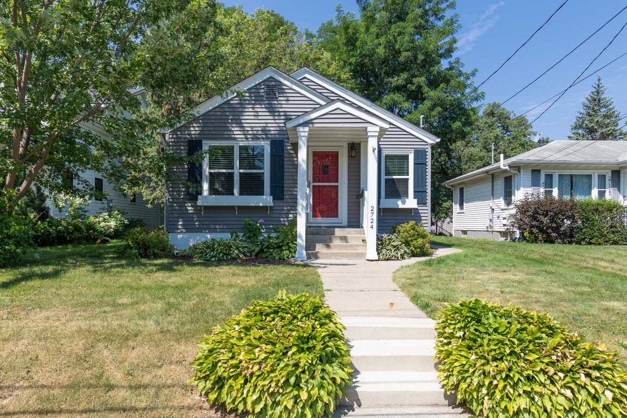 2nd image of 2724 Toledo Ave S, Saint Louis Park, MN 55416 | MLS# 7117462