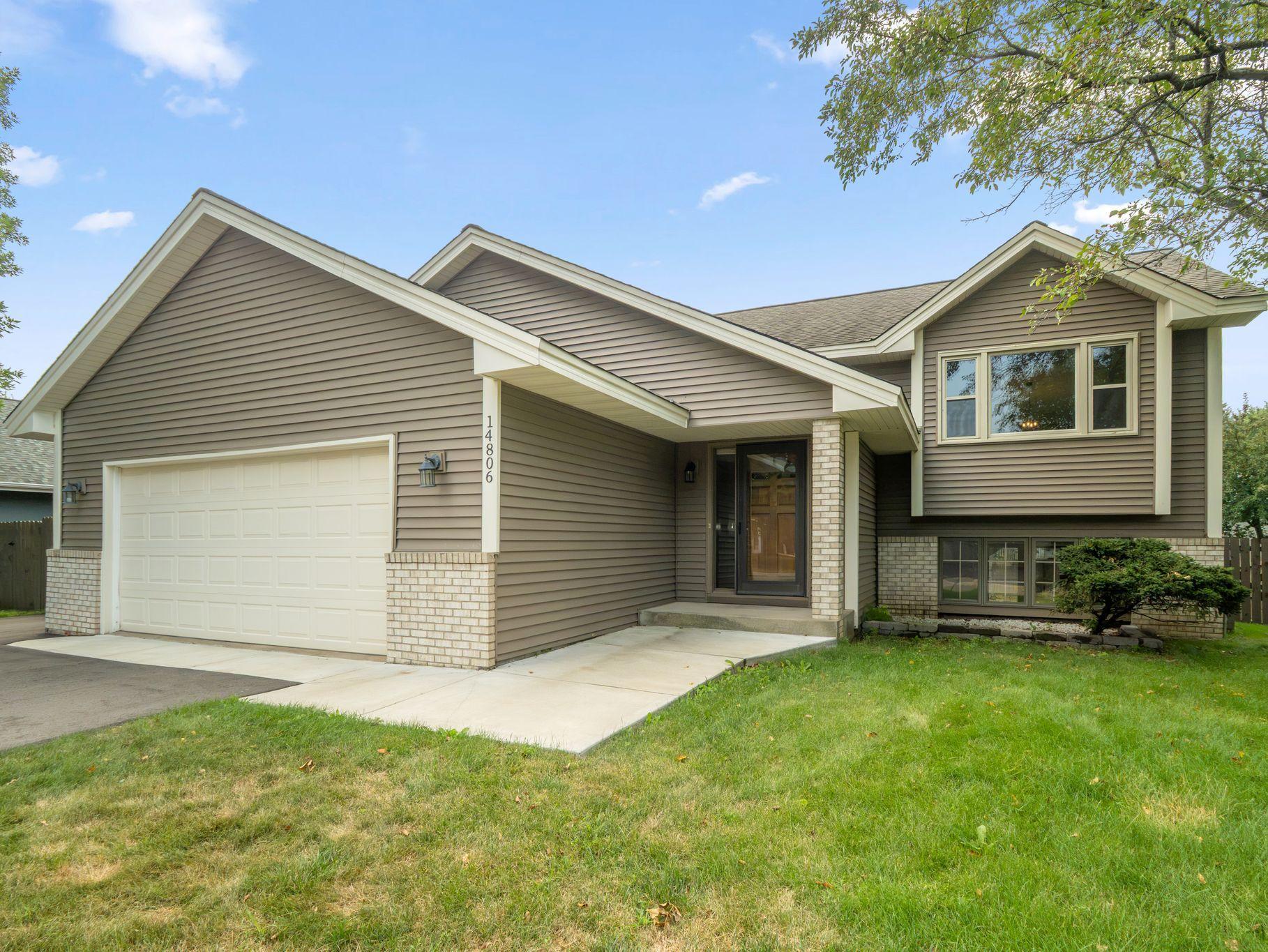 1st image of 14806 Hallmark Dr, Saint Paul, MN 55124 | MLS# 7117475
