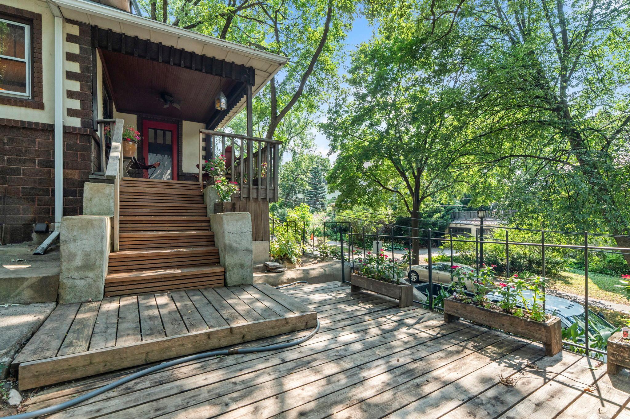 5th image of 159 Malcolm Ave Se, Minneapolis, MN 55414 | MLS# 7117509