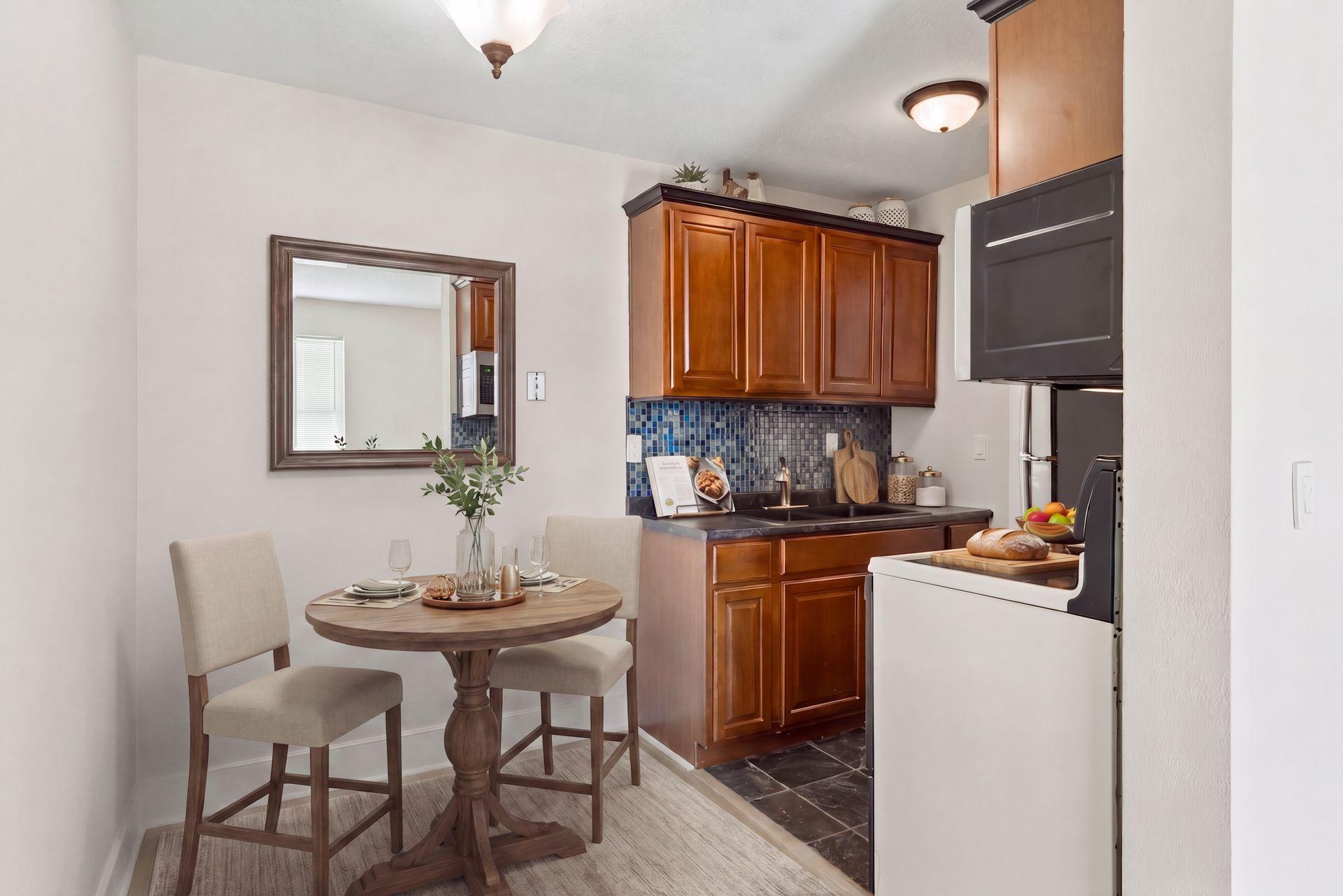 5th image of 2212 Aldrich Ave S #102, Minneapolis, MN 55405 | MLS# 7117547