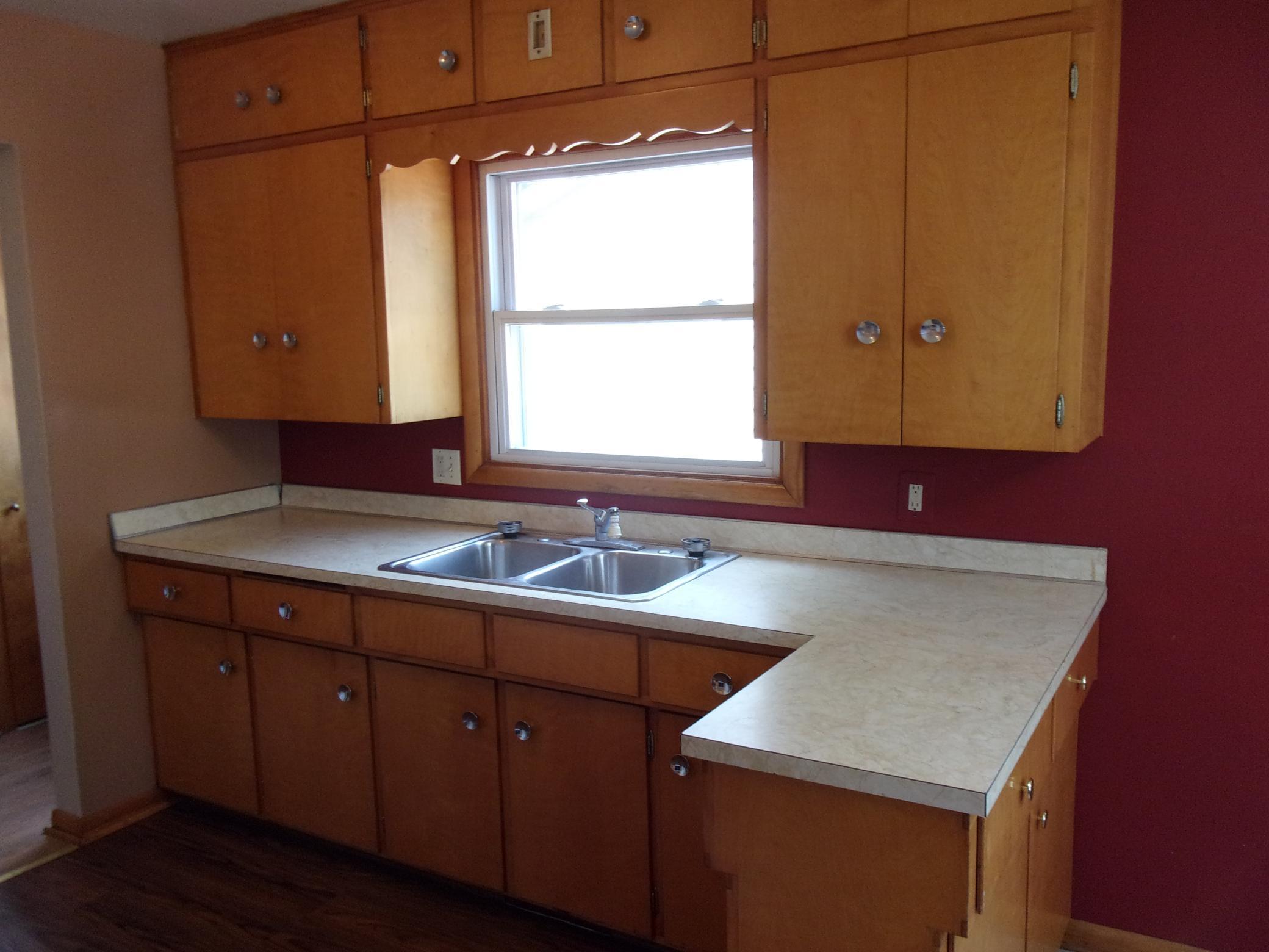 5th image of 218 E 2Nd St, Blue Earth, MN 56013 | MLS# 7117550