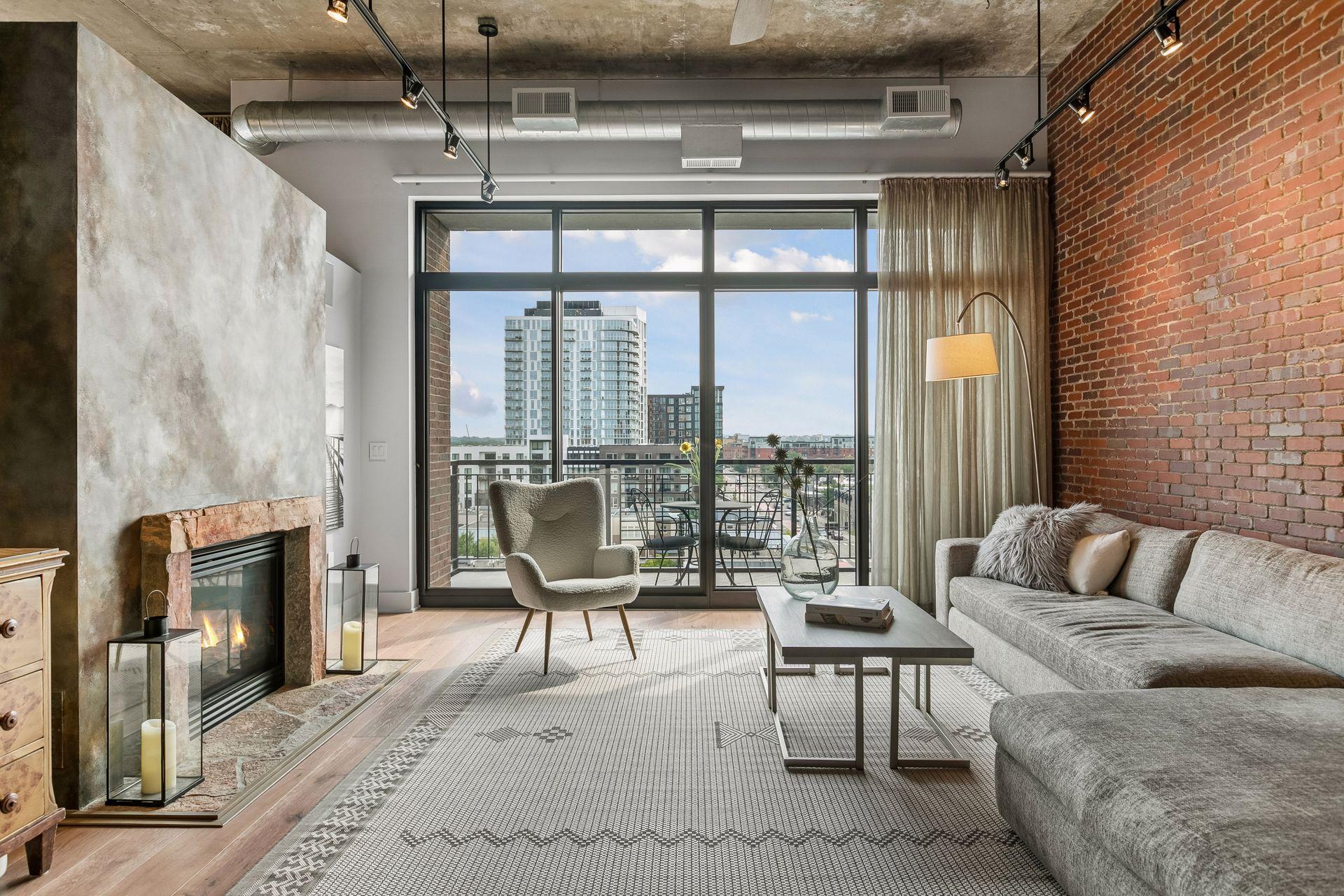 2nd image of 100 2nd St Ne #A620, Minneapolis, MN 55413 | MLS# 7117554