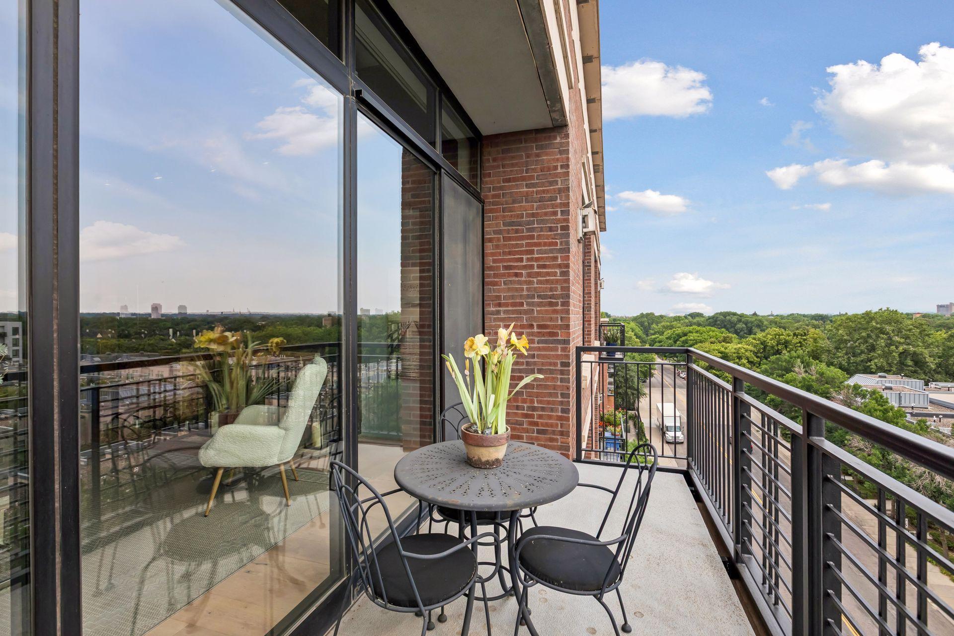 3rd image of 100 2Nd St Ne #A620, Minneapolis, MN 55413 | MLS# 7117554