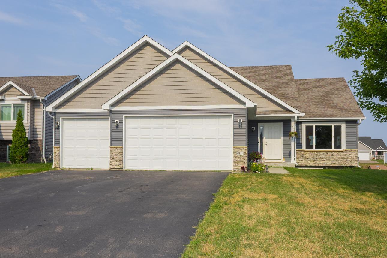 1st image of 908 Ashford Rd, Belle Plaine, MN 56011 | MLS# 7117619