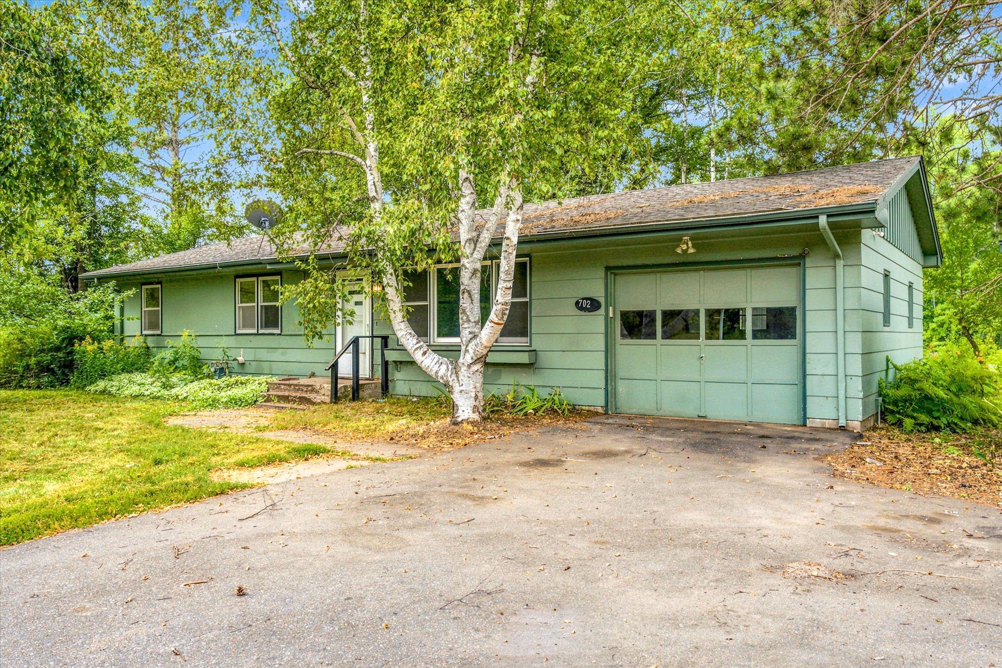 2nd image of 702 Power Ave S, Hinckley, MN 55037 | MLS# 7117646