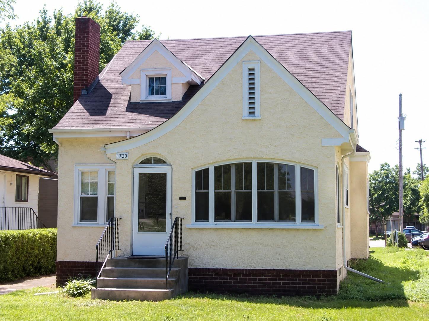 1st image of 1720 Rollins Ave Se, Minneapolis, MN 55414 | MLS# 7117663