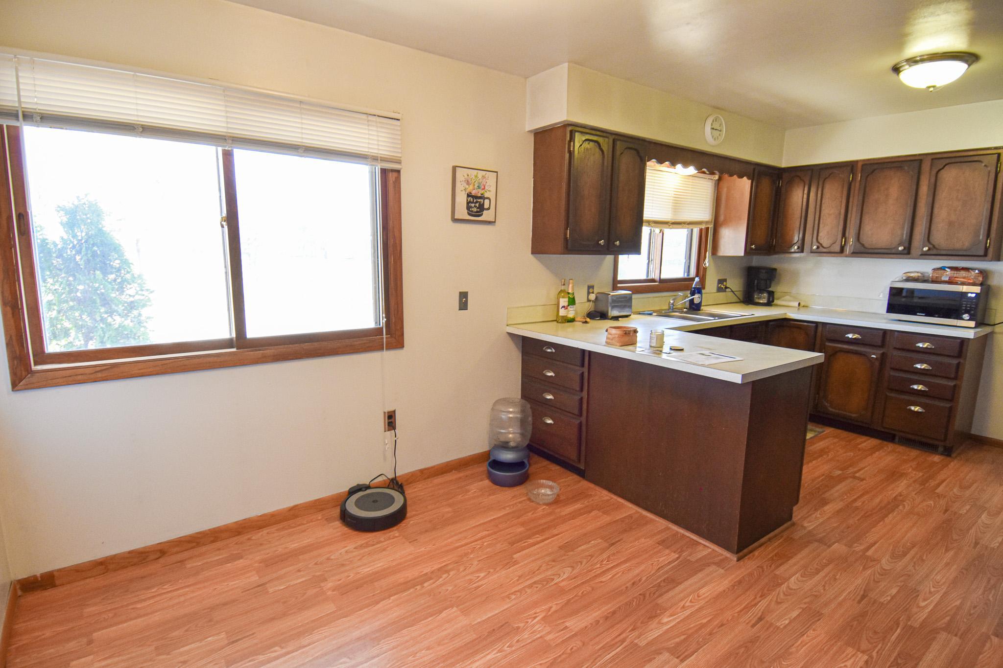 5th image of 245 Kneale Ave N, Thief River Falls, MN 56701 | MLS# 7117671