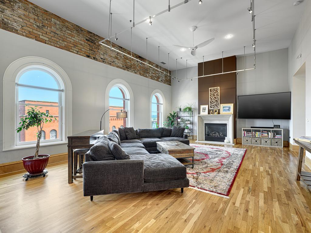 4th image of 300 Wall St #701, Saint Paul, MN 55101 | MLS# 7117678
