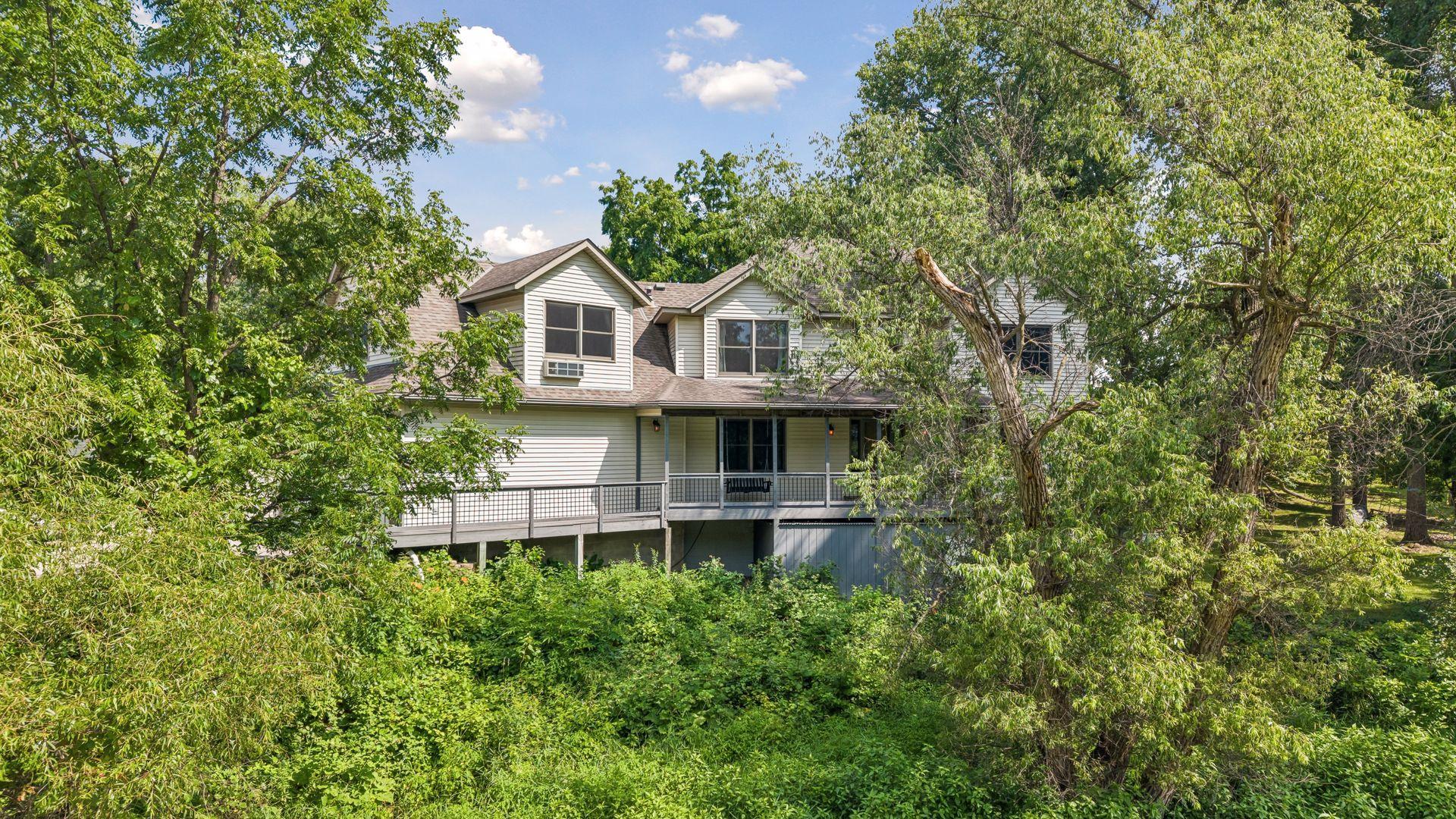 1st image of 2209 Congress St, South Saint Paul, MN 55075 | MLS# 7117689