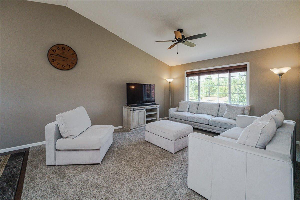 5th image of 180 Tuttle Dr, Hastings, MN 55033 | MLS# 7117711