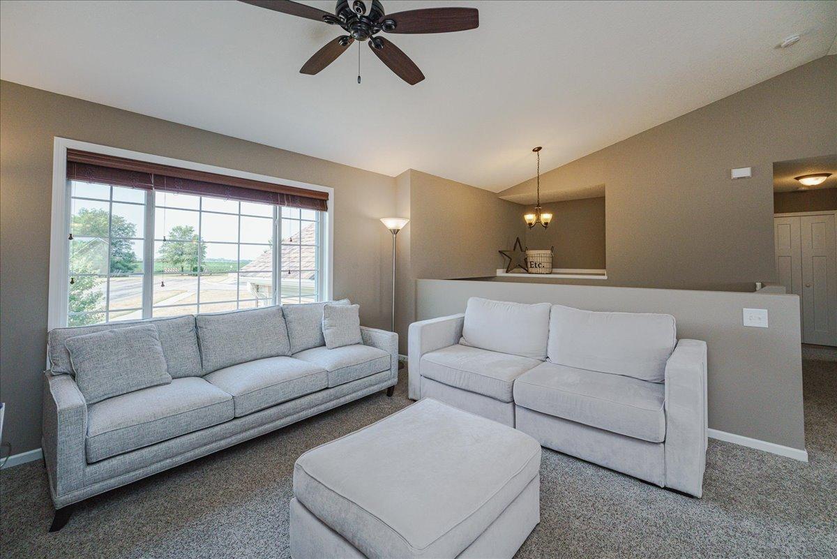 4th image of 180 Tuttle Dr, Hastings, MN 55033 | MLS# 7117711