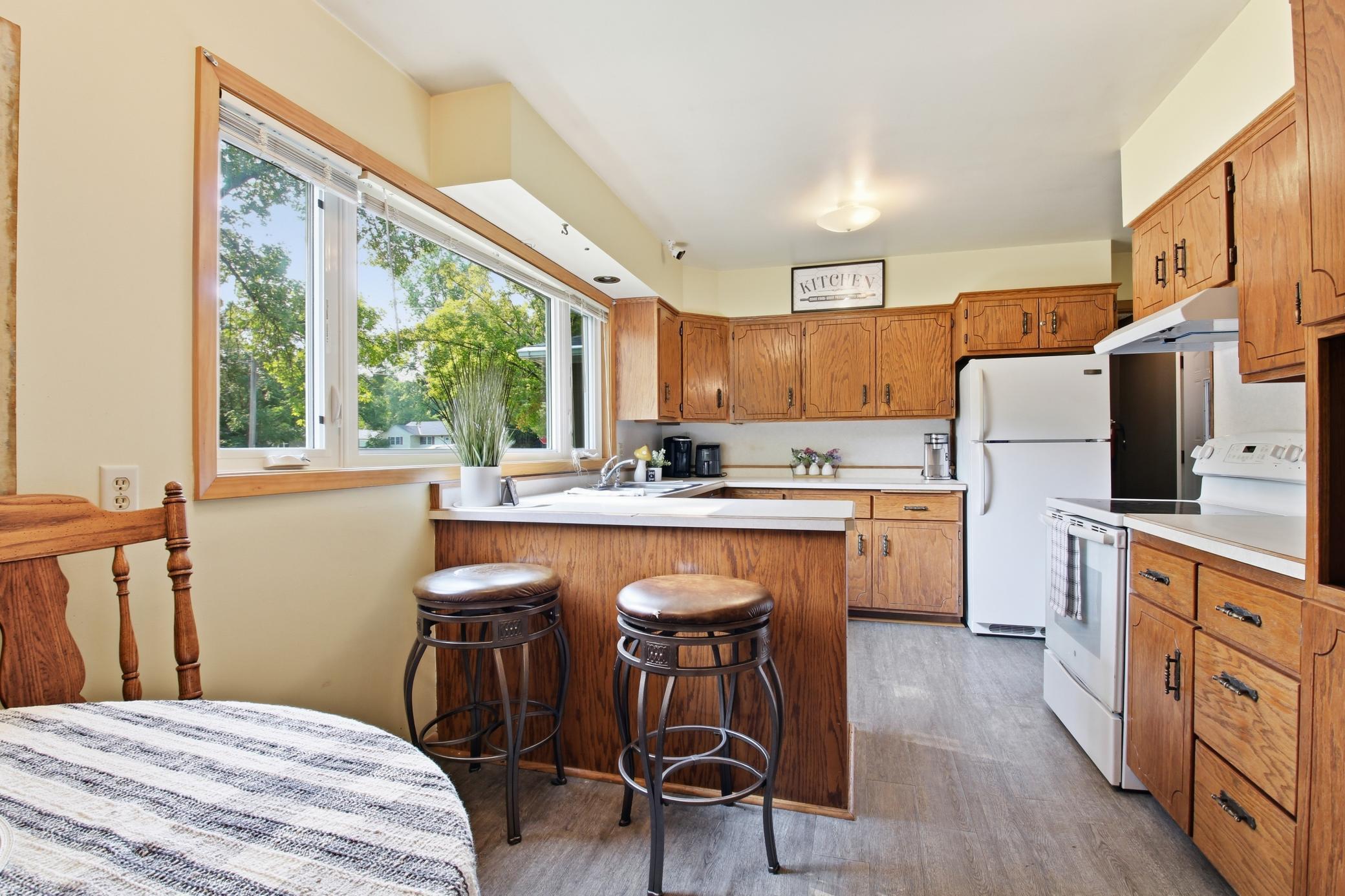5th image of 1128 11Th St Sw, Willmar, MN 56201 | MLS# 7117726