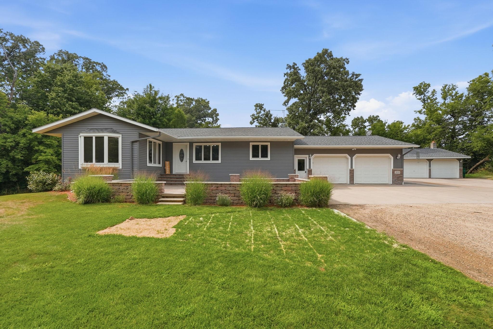 3rd image of 20219 Co Rd 197, Belgrade, MN 56312 | MLS# 7117737