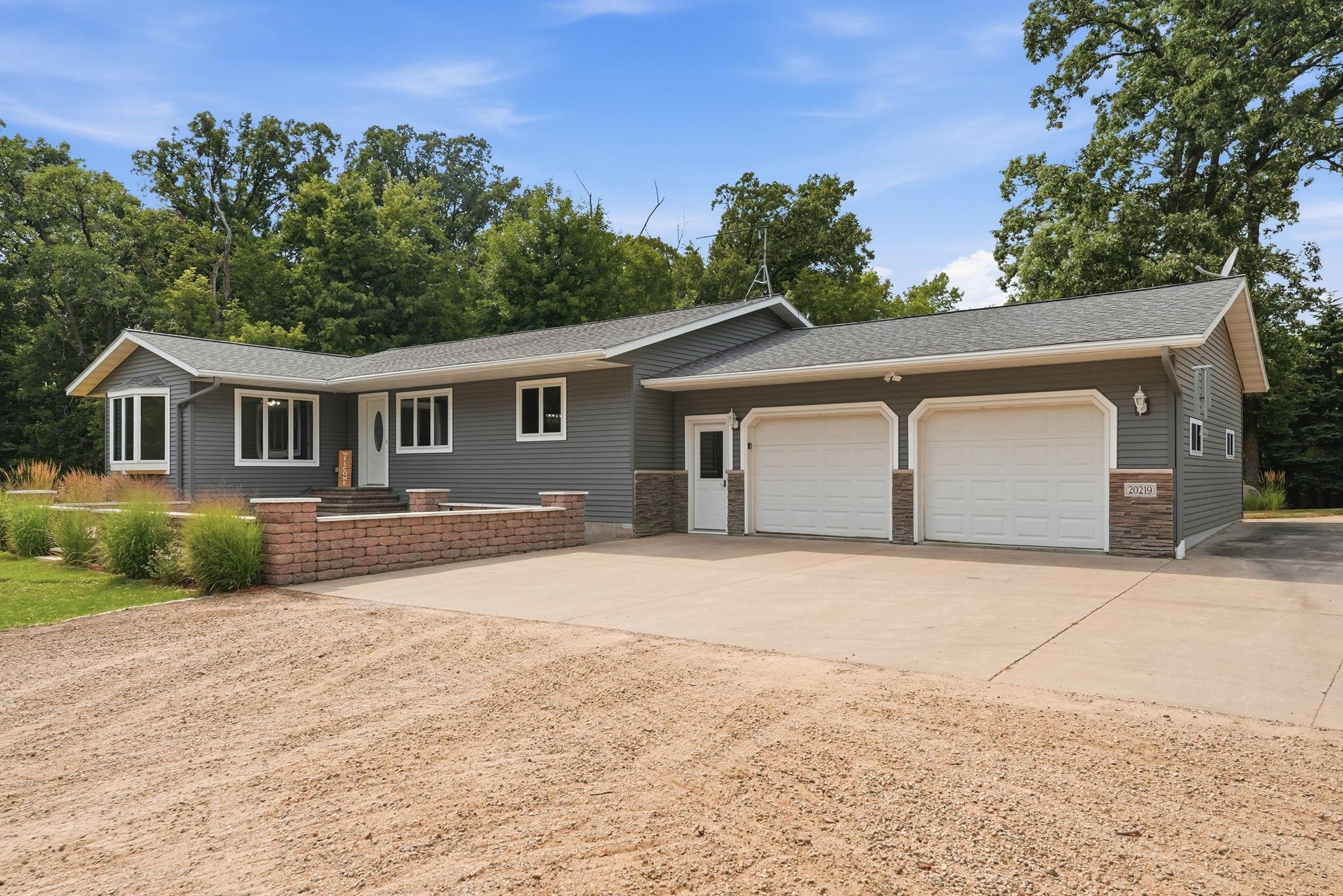 1st image of 20219 Co Rd 197, Belgrade, MN 56312 | MLS# 7117737
