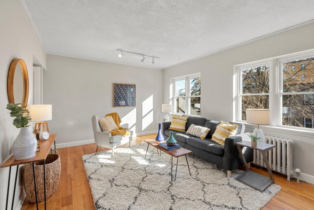 2nd image of 3126 W Bde Maka Ska Blvd #411, Minneapolis, MN 55416 | MLS# 7117752