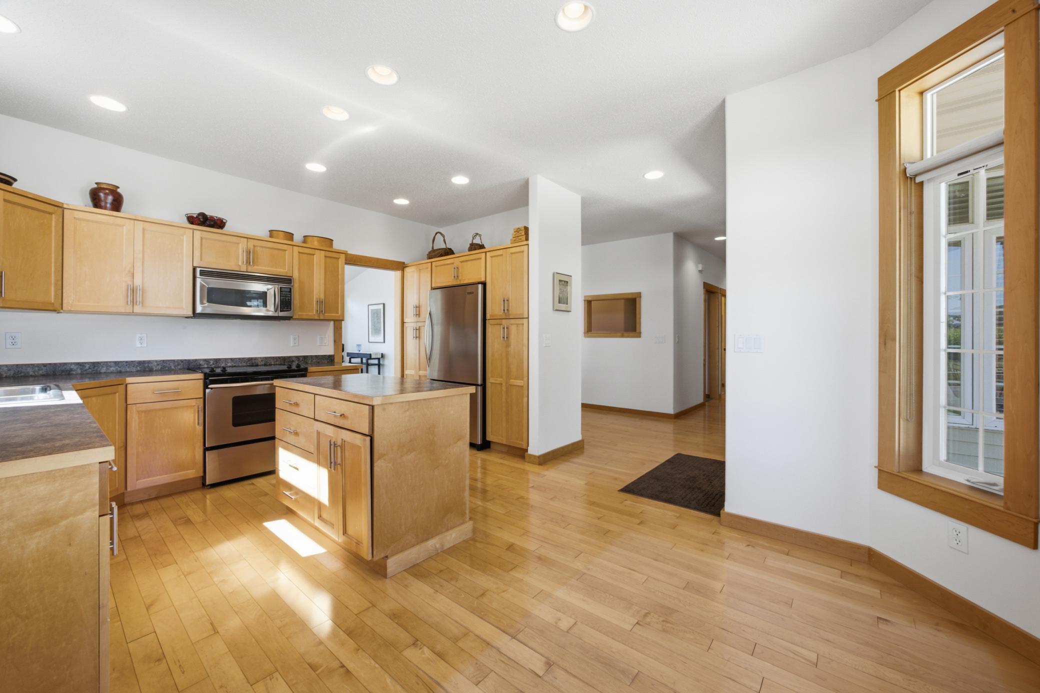 4th image of 547 Allyson Cir, Moorhead, MN 56560 | MLS# 7117778