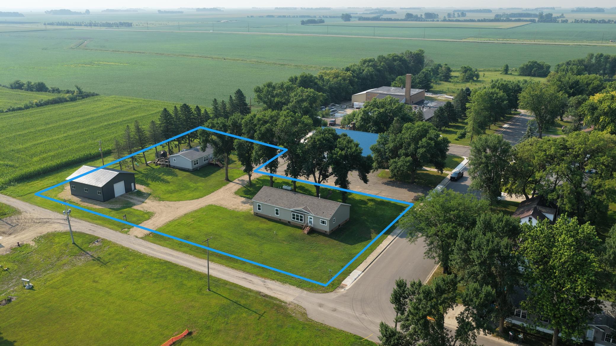 3rd image of 209 / 211 Farmdale Rd, Lake Lillian, MN 56253 | MLS# 7117787