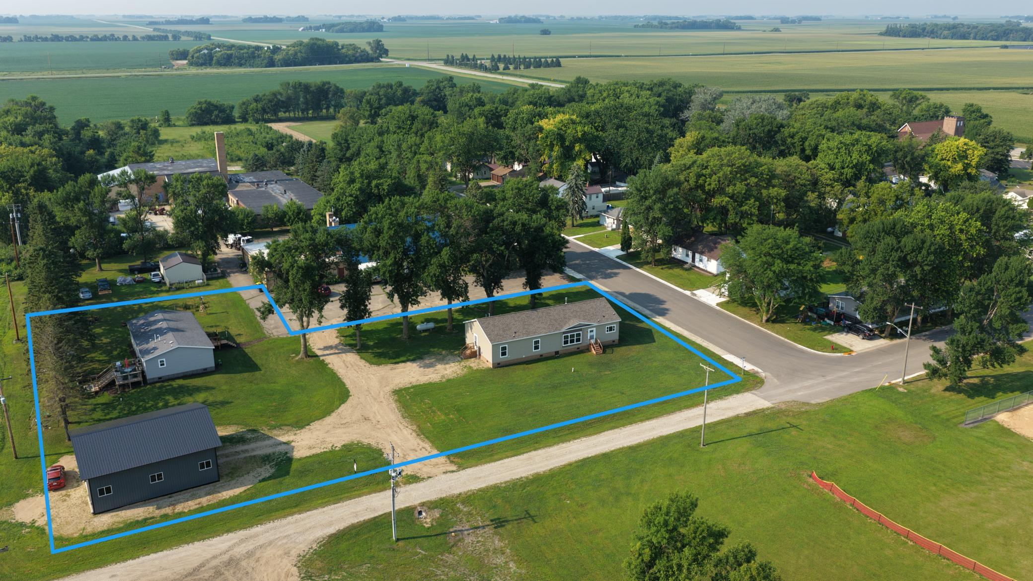 2nd image of 209 / 211 Farmdale Rd, Lake Lillian, MN 56253 | MLS# 7117787