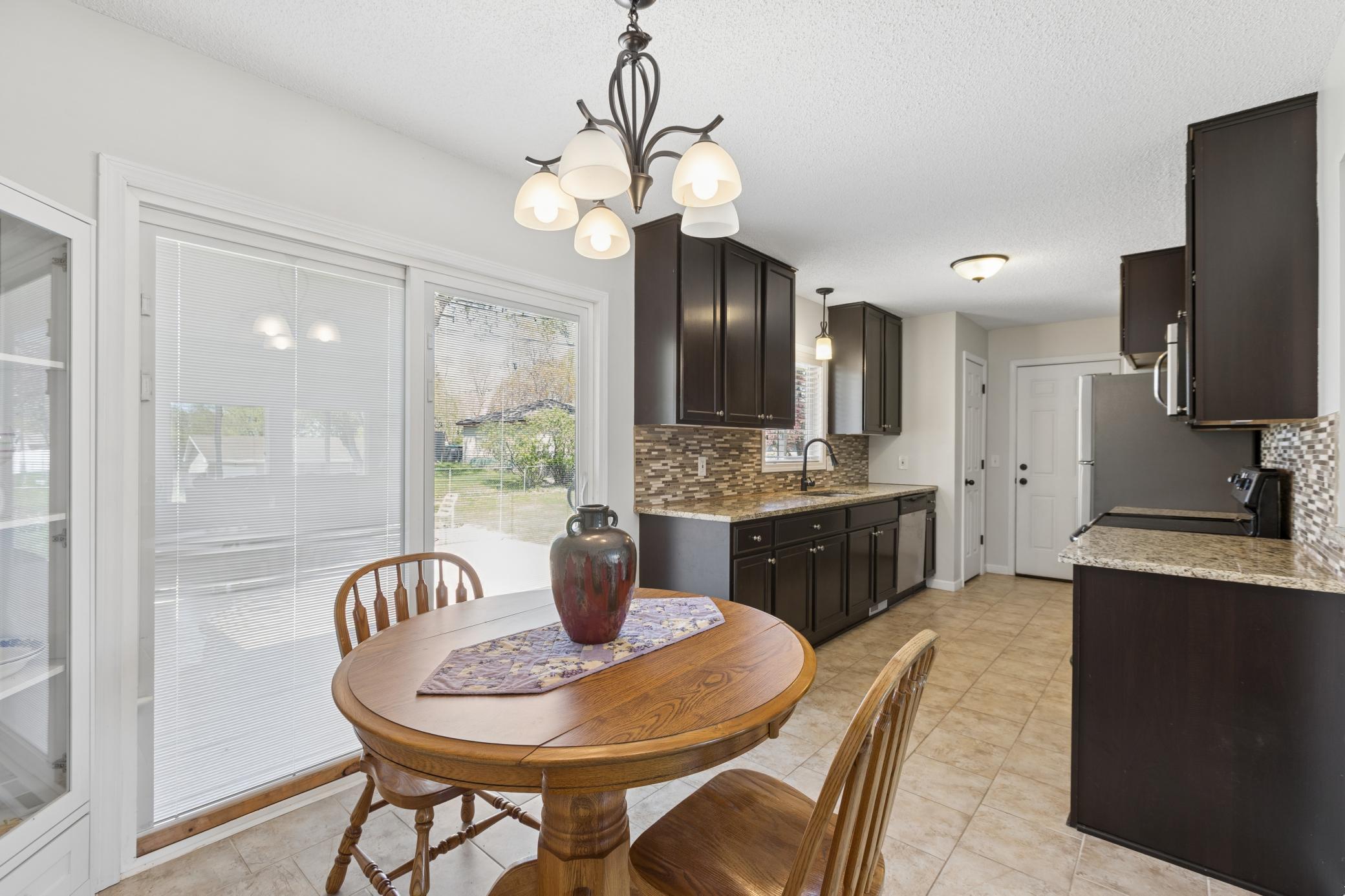 5th image of 5841 Boone Ave N, New Hope, MN 55428 | MLS# 7117800