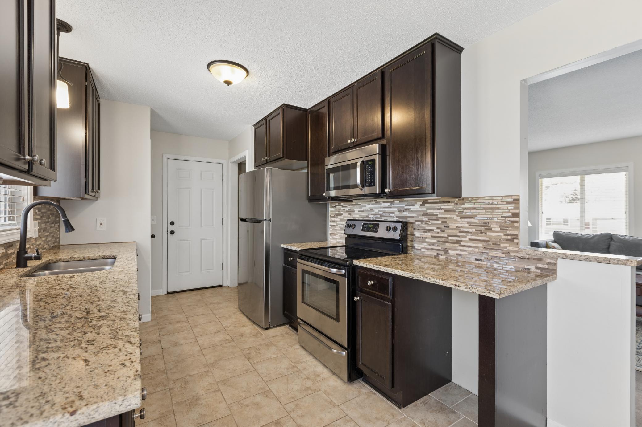 4th image of 5841 Boone Ave N, New Hope, MN 55428 | MLS# 7117800