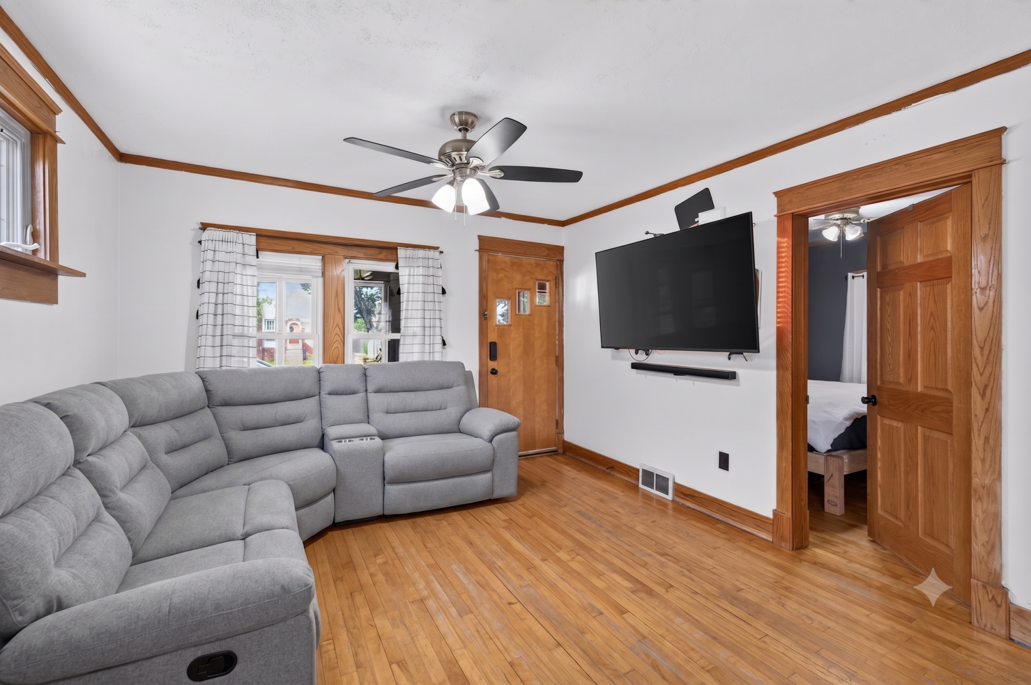4th image of 529 3Rd Ave S, South Saint Paul, MN 55075 | MLS# 7117819