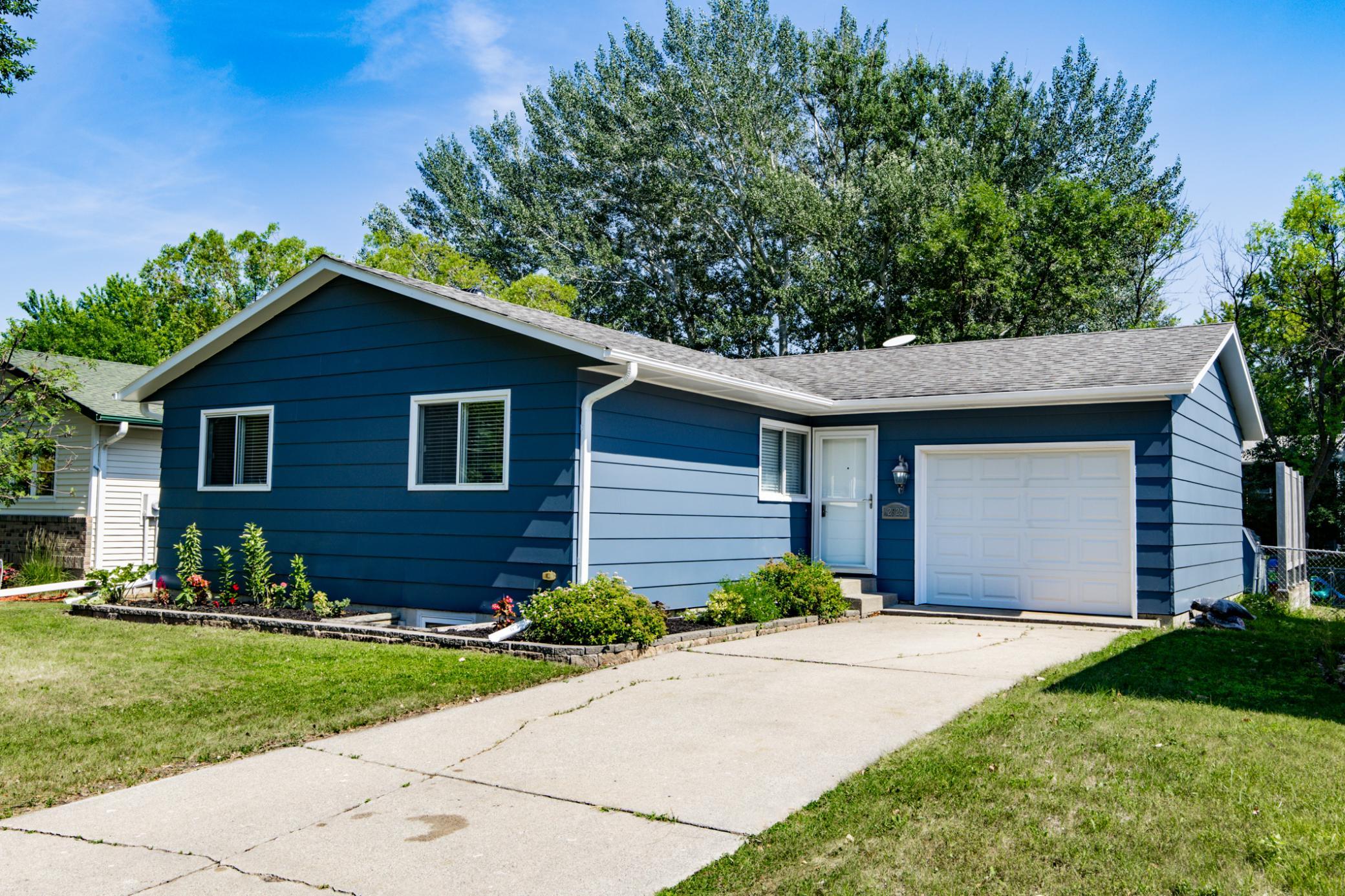 1st image of 2925 14th Ave S, Moorhead, MN 56560 | MLS# 7117834