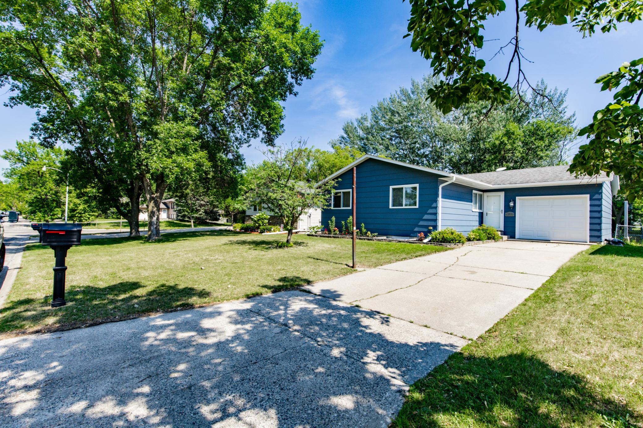 2nd image of 2925 14th Ave S, Moorhead, MN 56560 | MLS# 7117834