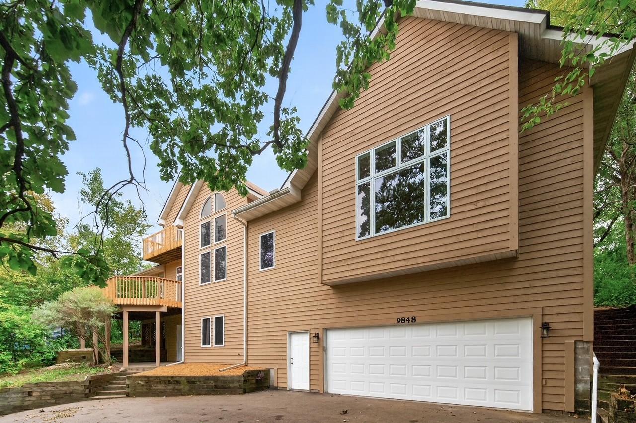 5th image of 9848 Oak Shore Dr, Lakeville, MN 55044 | MLS# 7117835