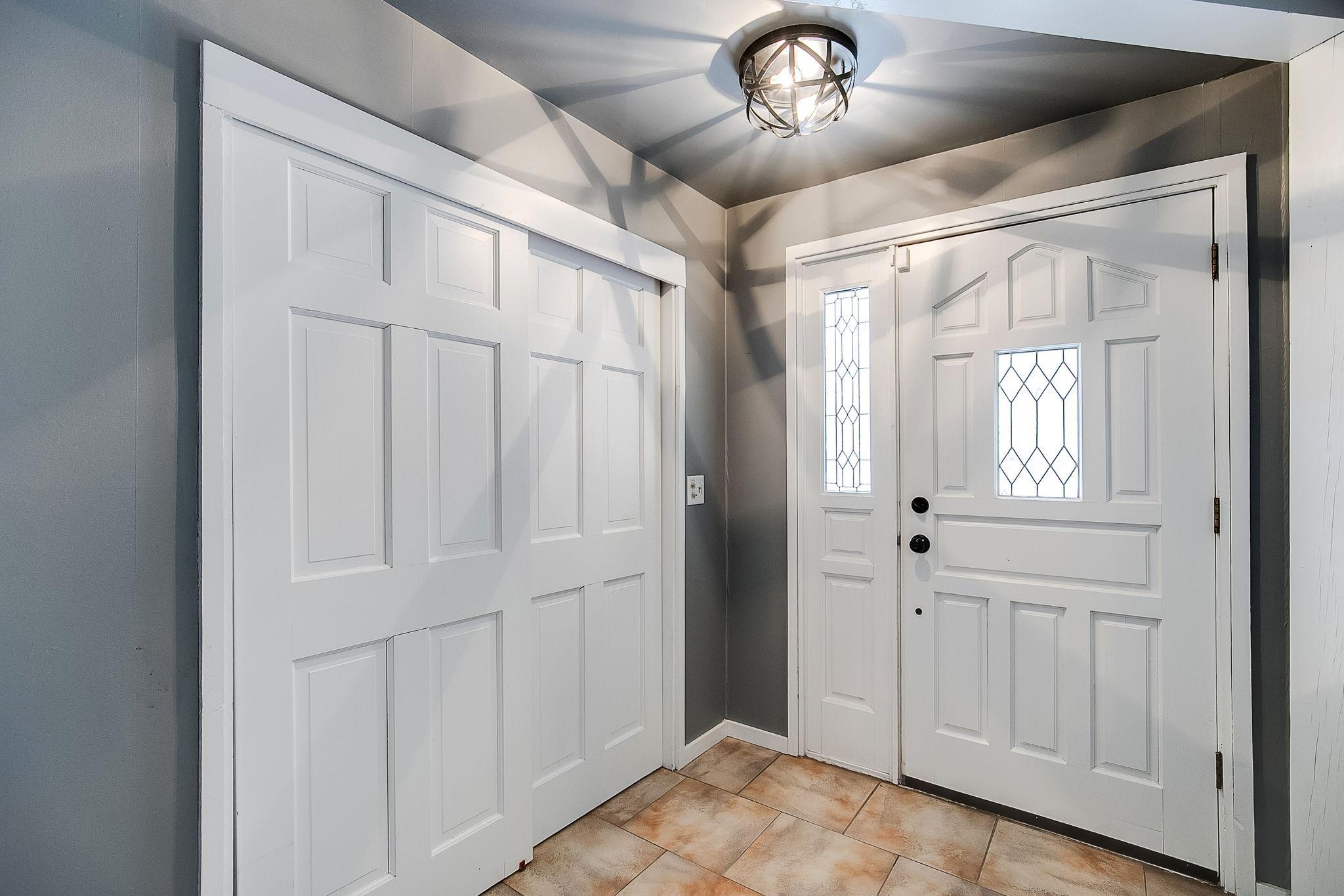 3rd image of 2730 Orchard Ln, Excelsior, MN 55331 | MLS# 7117847