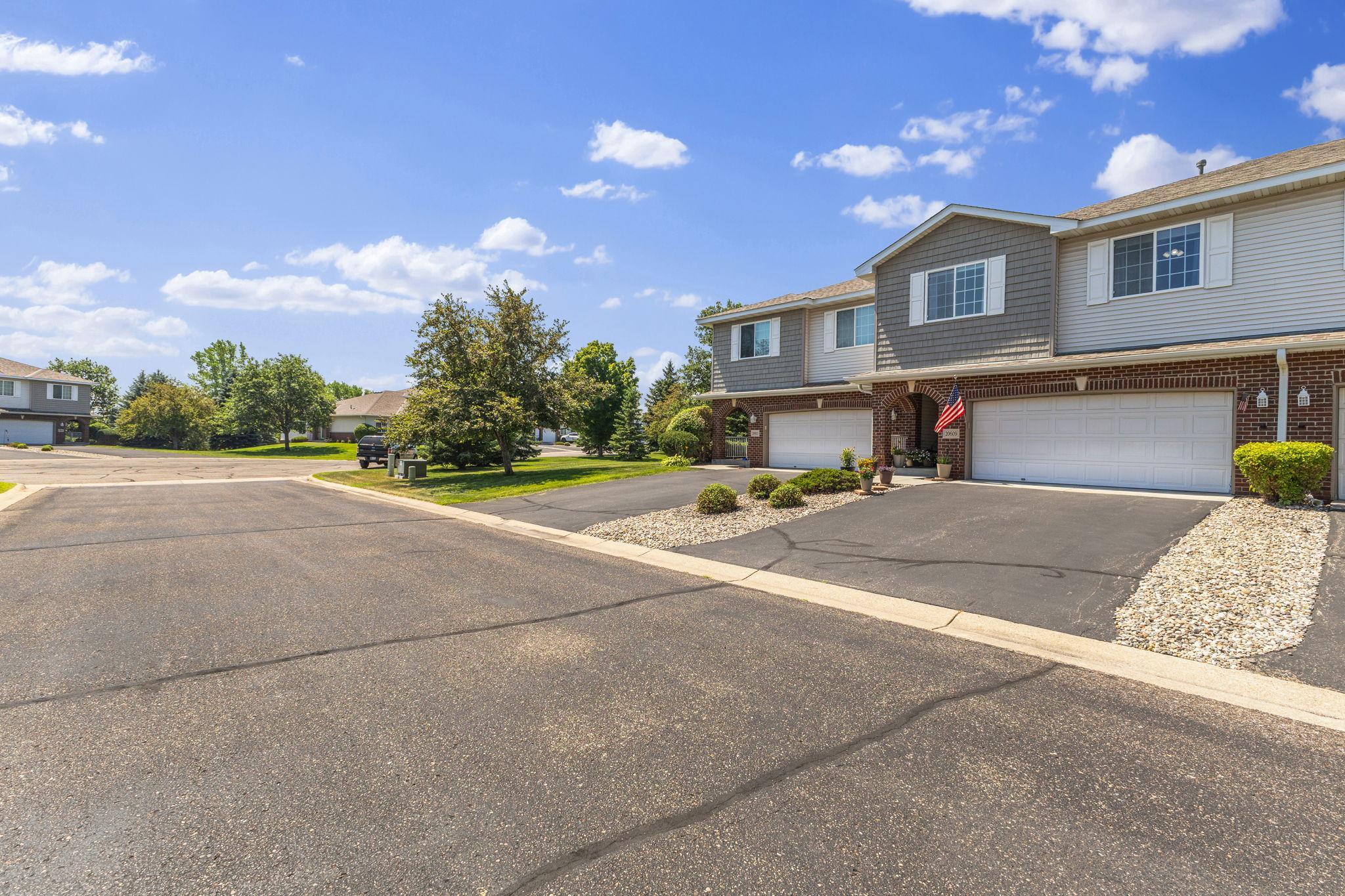 41st image of 20609 Harrow Ct, Lakeville, MN 55044 | MLS# 7117936